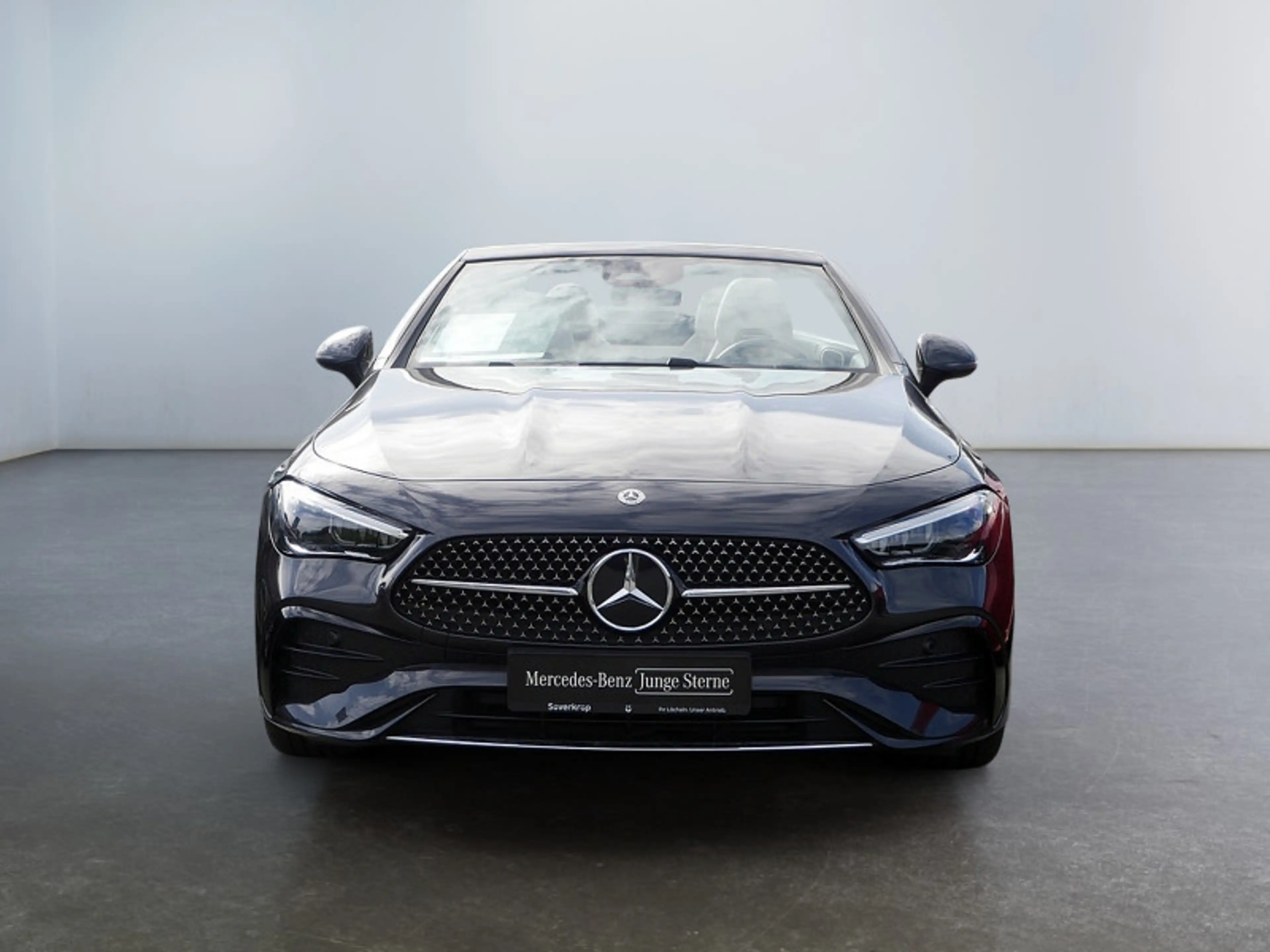 Mercedes-Benz CLE 220 d Cabrio , AMG MEMO KAMERA SPUR PDC SHZ — photo 5