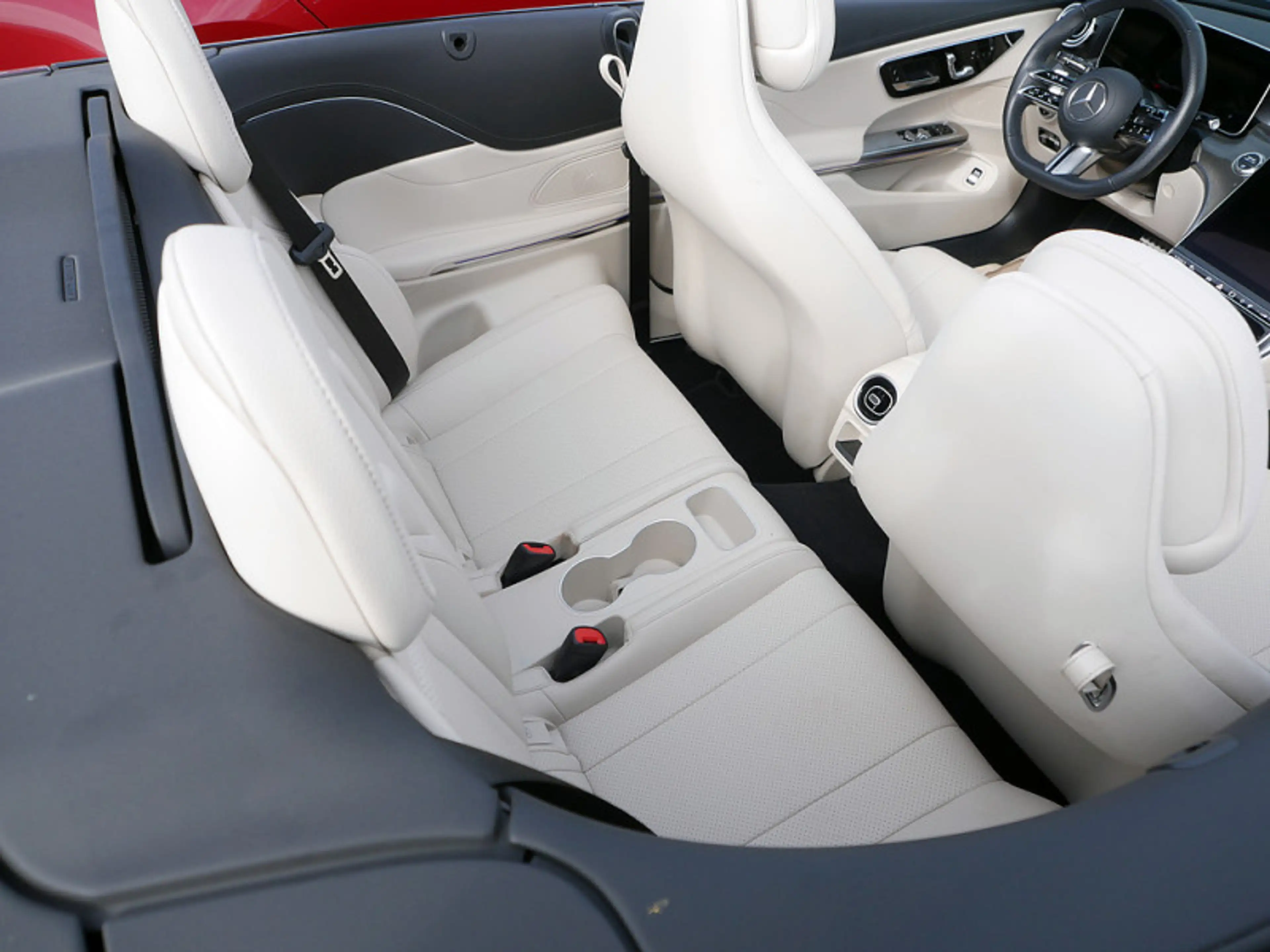 Mercedes-Benz CLE 220 d Cabrio , AMG MEMO KAMERA SPUR PDC SHZ — photo 10