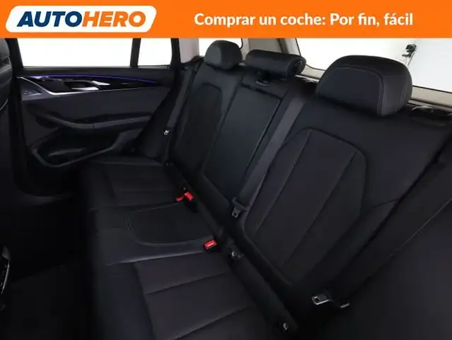 BMW X3 view 15