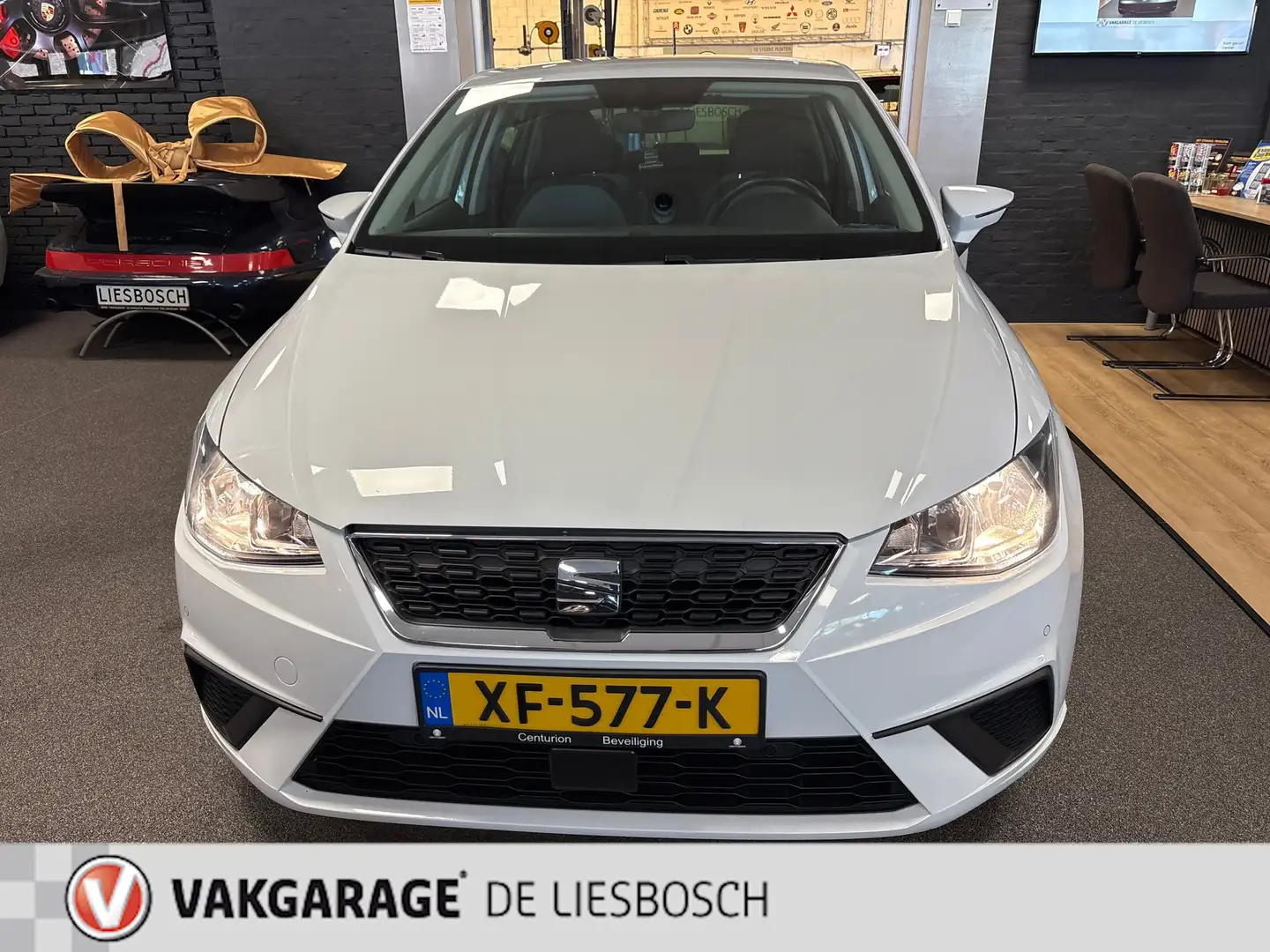 SEAT Ibiza 1.6 TDI Style Business Intense,navi,cruisec,applec Wit - 2