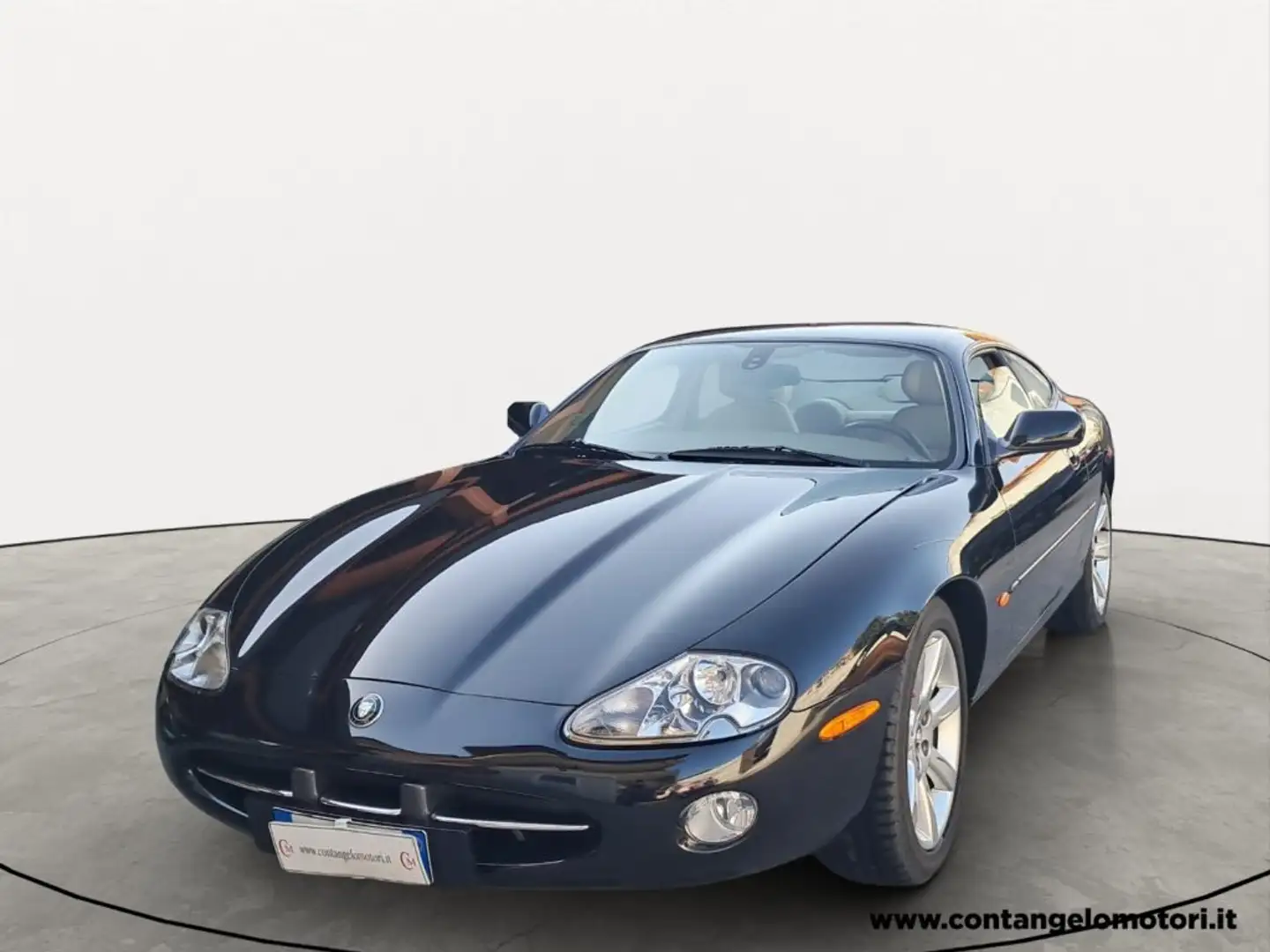 Jaguar XK8 4.2 Coupé Noir - 1