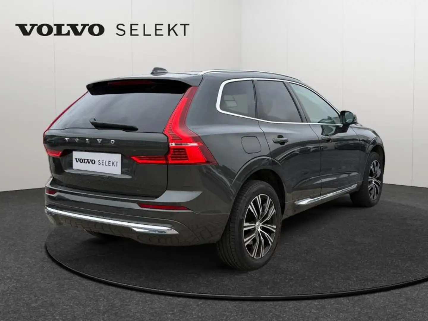 Volvo XC60 B4 Inscription / Essence Gris - 2