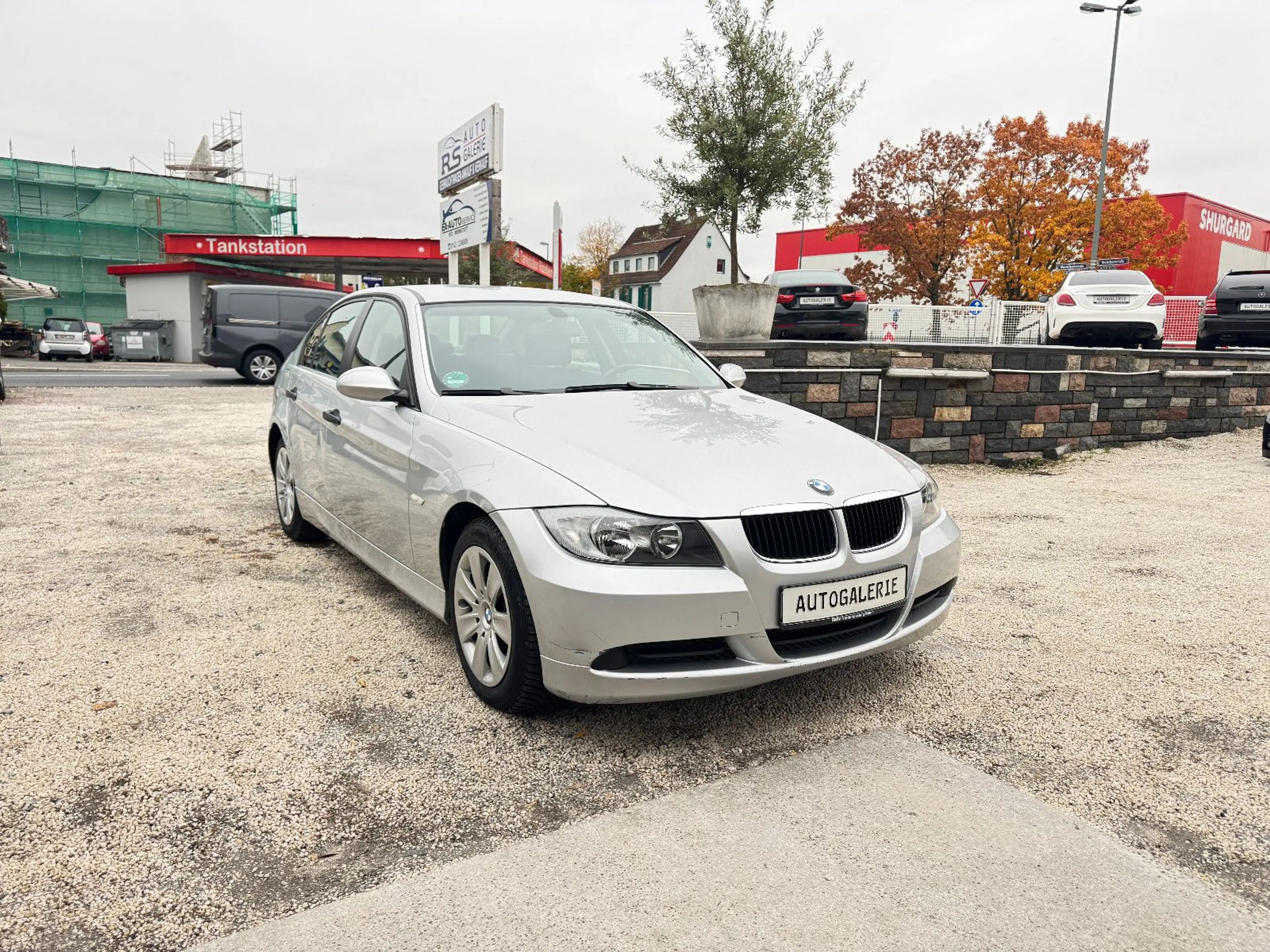 BMW 320 d Limousine Automatik 2.Hand.-PDC.! — photo 13