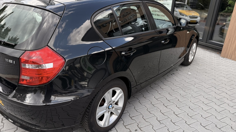 BMW 118 1-serie 118i Bns St. airco — photo 9