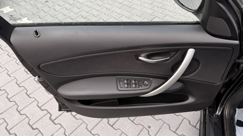 BMW 118 1-serie 118i Bns St. airco — photo 10