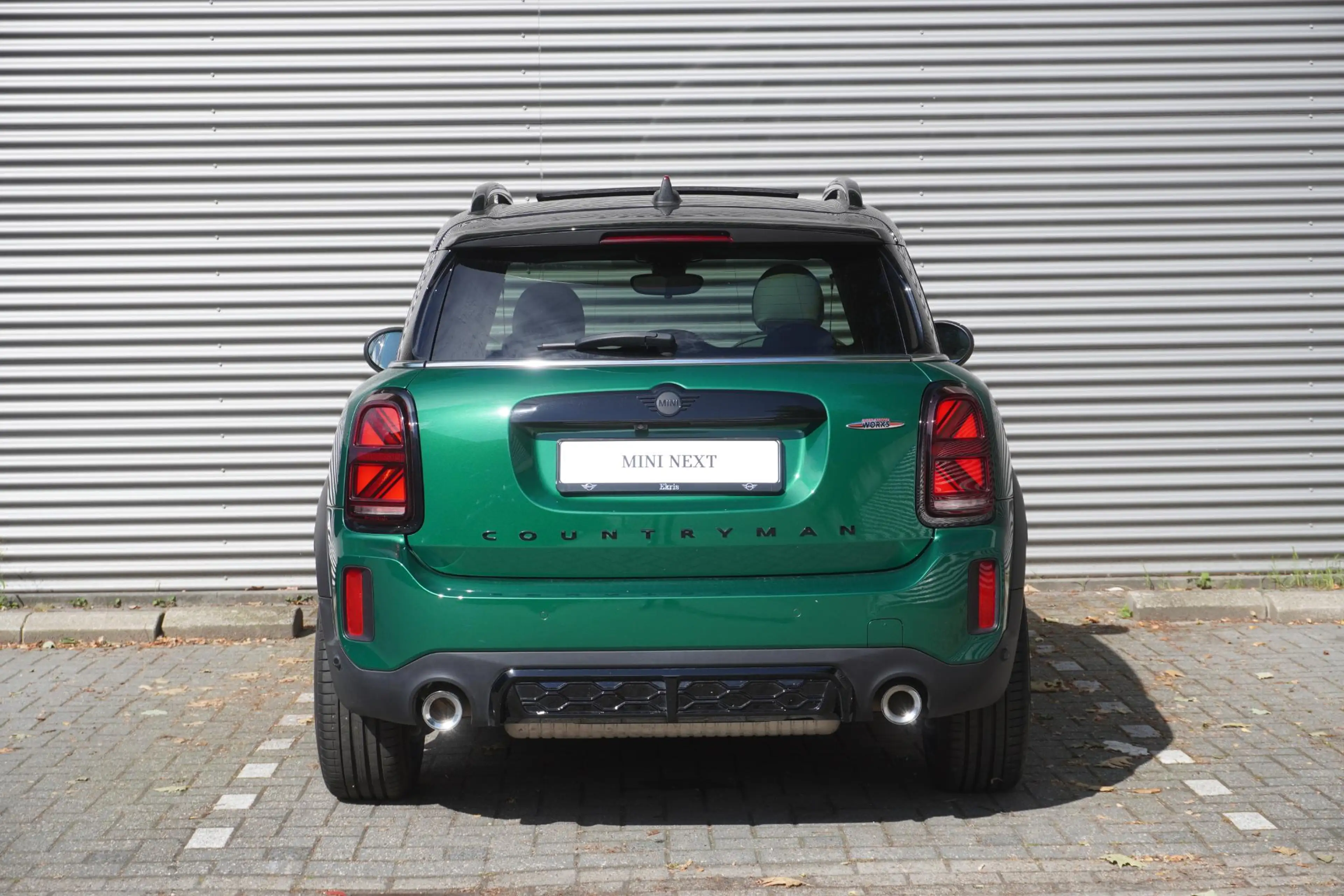 MINI John Cooper Works Countryman 2.0 ALL4 19" LM JCW Circuit Spoke two-tone | Glaze — photo 5