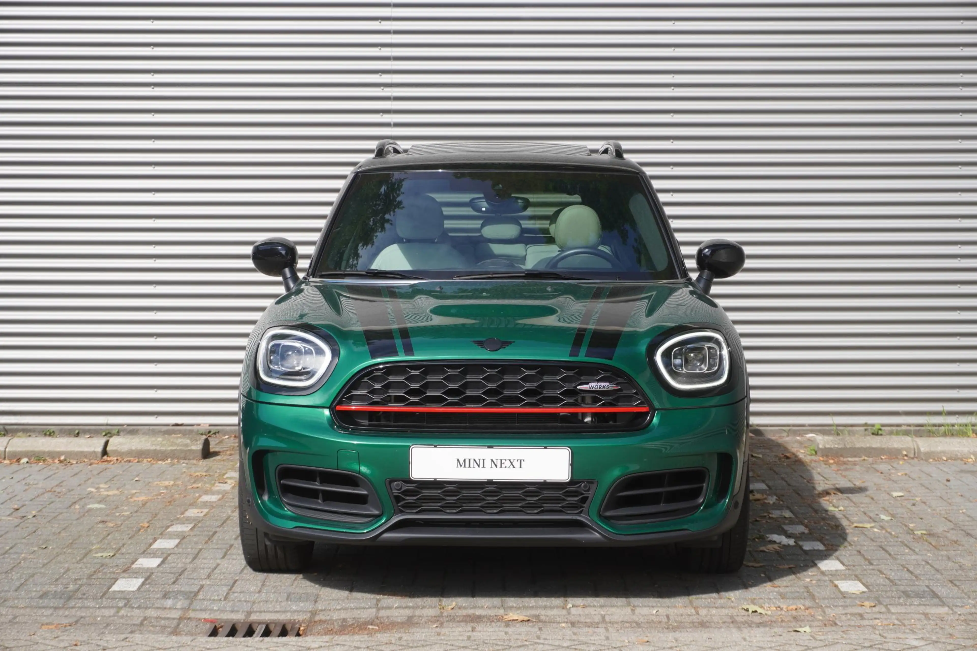 MINI John Cooper Works Countryman 2.0 ALL4 19" LM JCW Circuit Spoke two-tone | Glaze — photo 3
