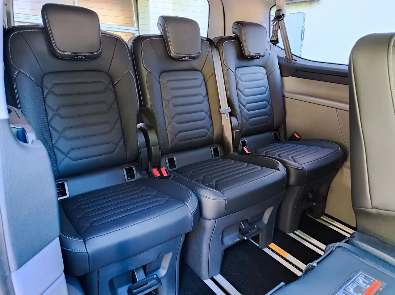 Ford Tourneo Custom 2026 — фото 11