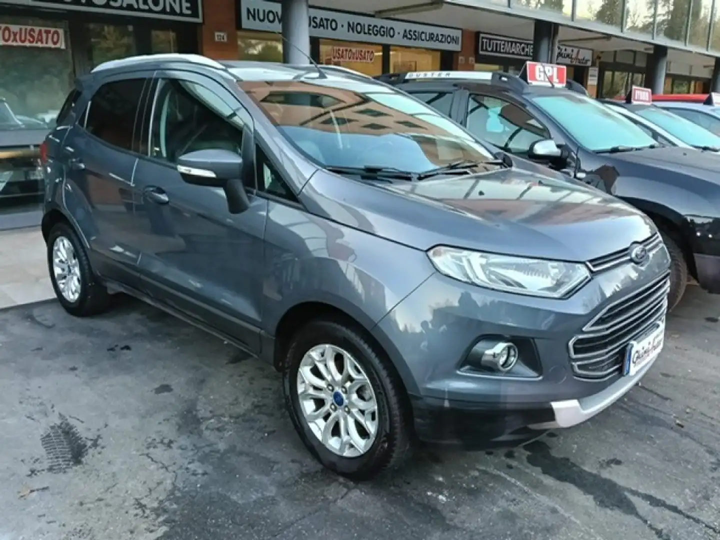 Ford EcoSport 1.5 TDCi 95 CV Titanium EURO6/B Grau - 2
