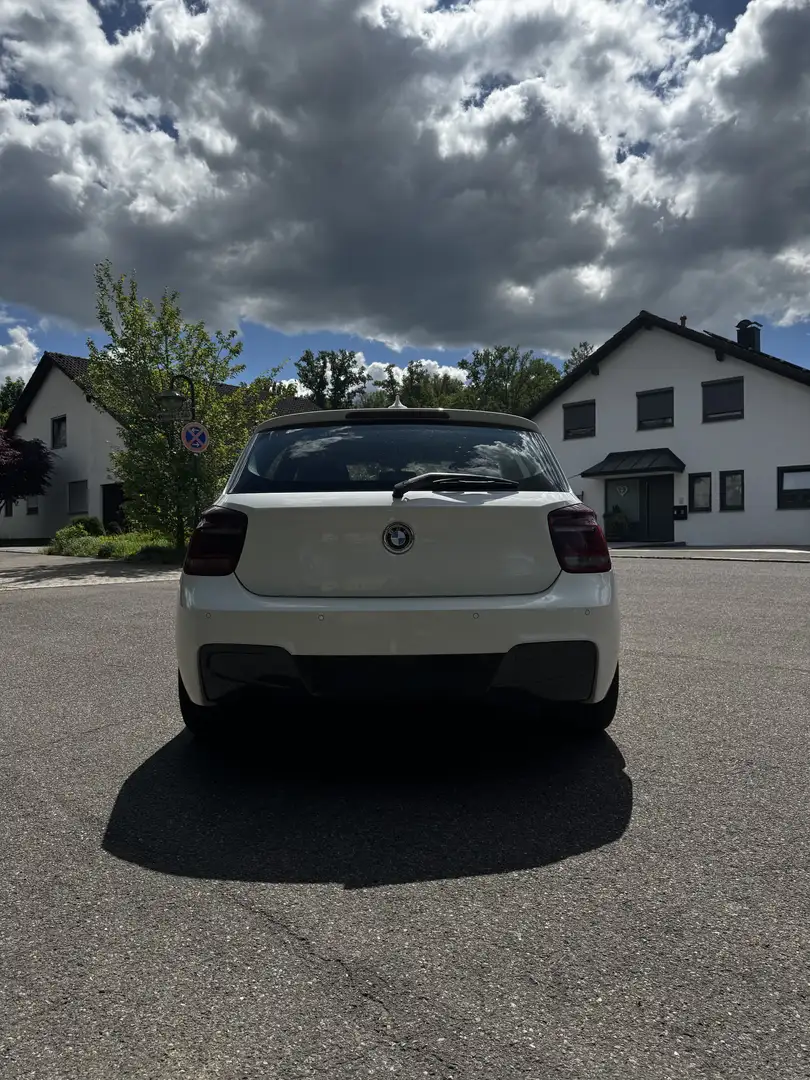 BMW 116 116i Sport Line White - 2