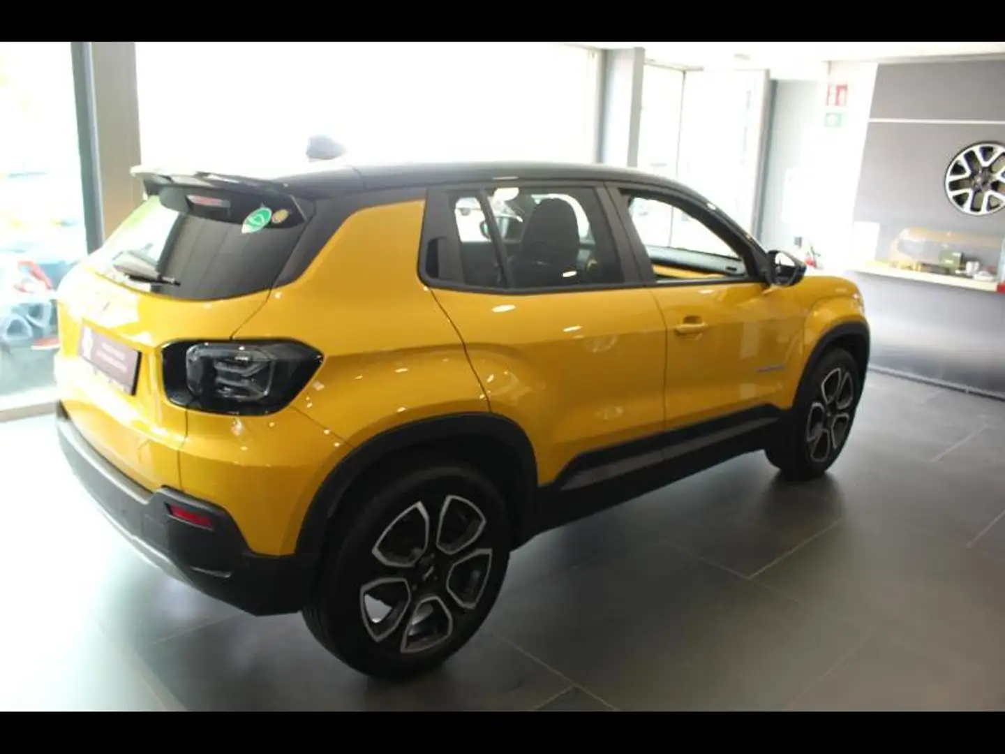 Jeep Avenger 1ste Edition Jaune - 2