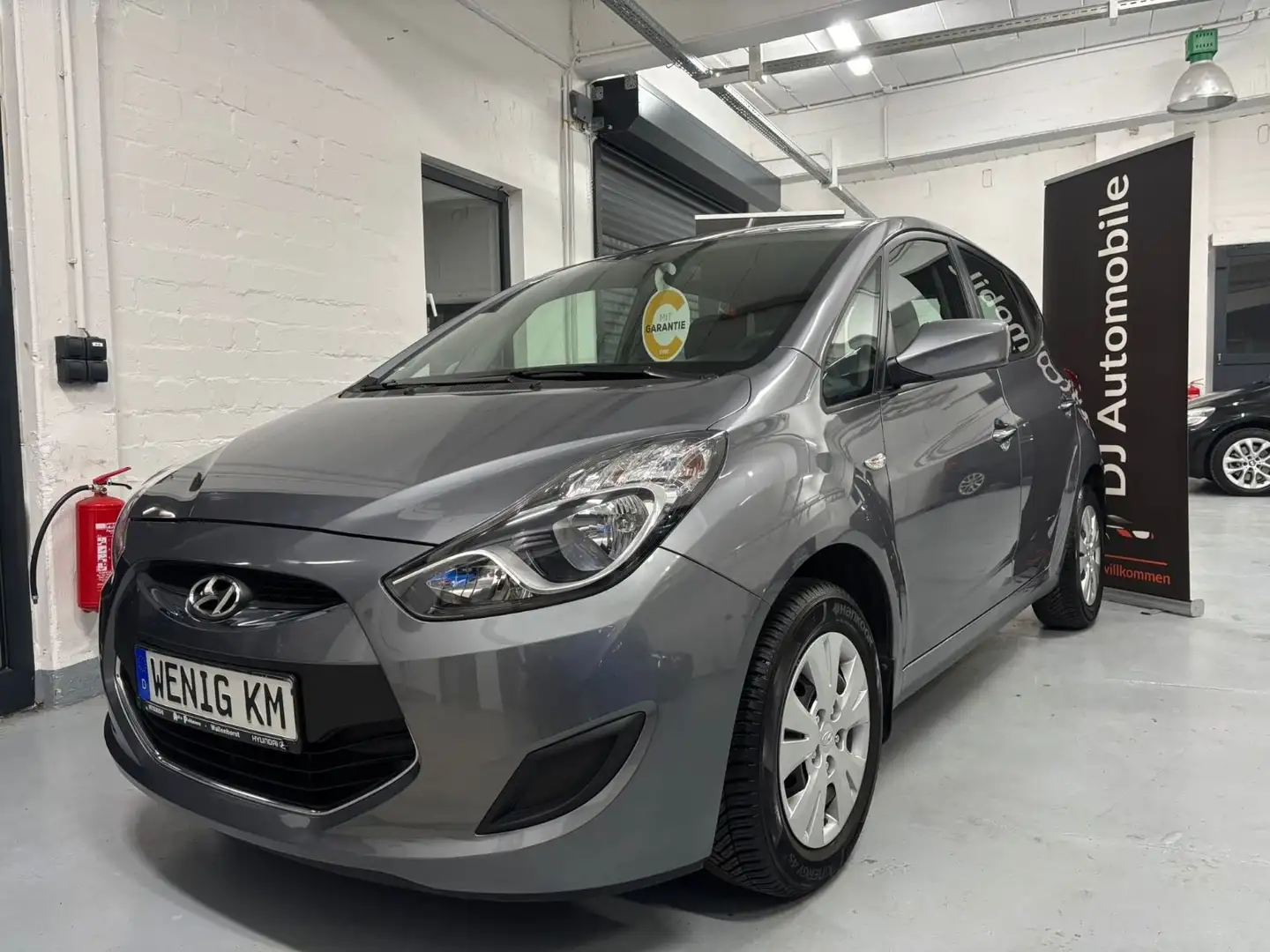 Hyundai iX20 1.4/Nur.15.000KM/Kamera/Carplay/Navi/Klima Grau - 2