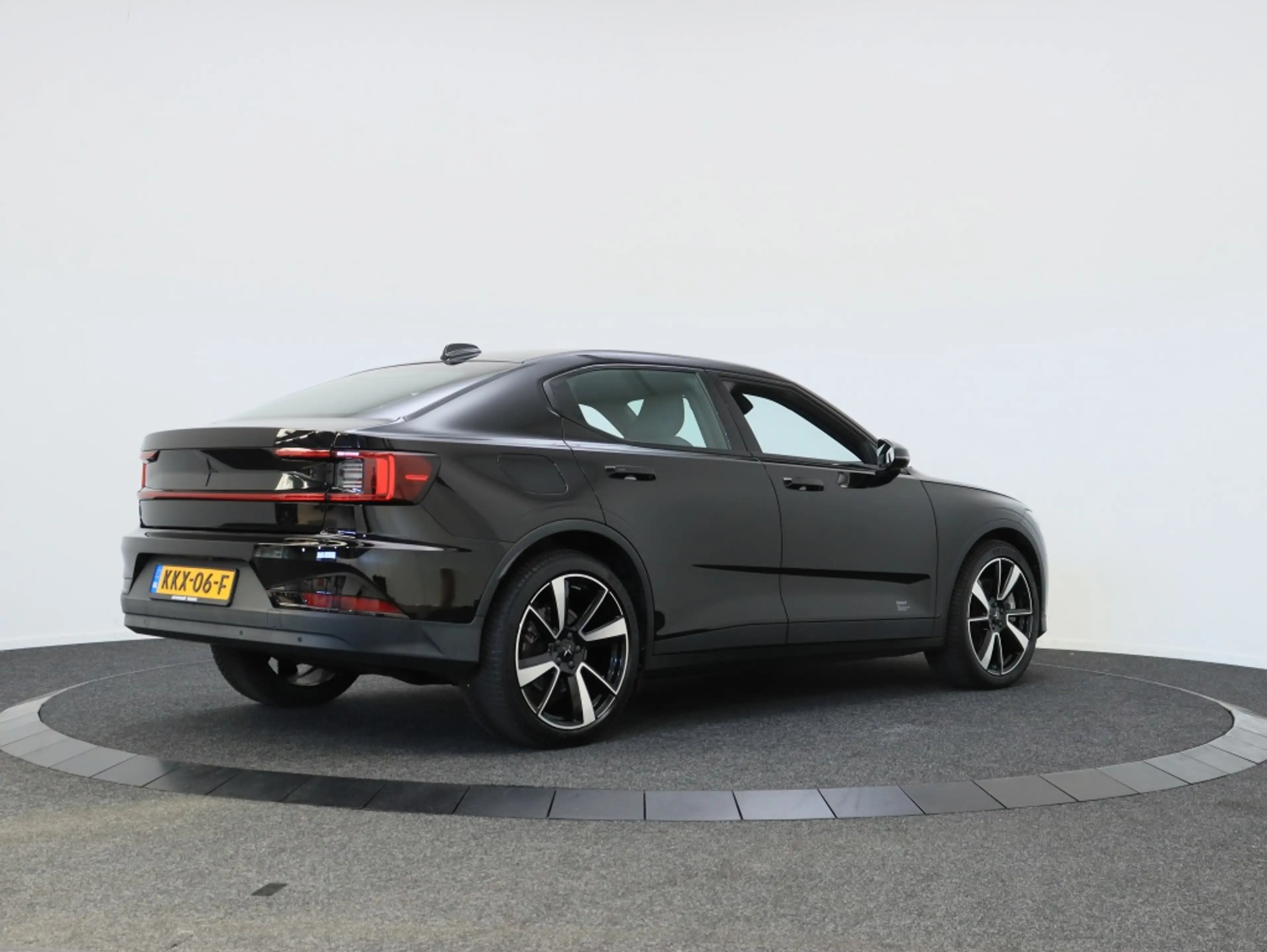 Polestar 2 Standard Range | 20'' LMV — photo 2