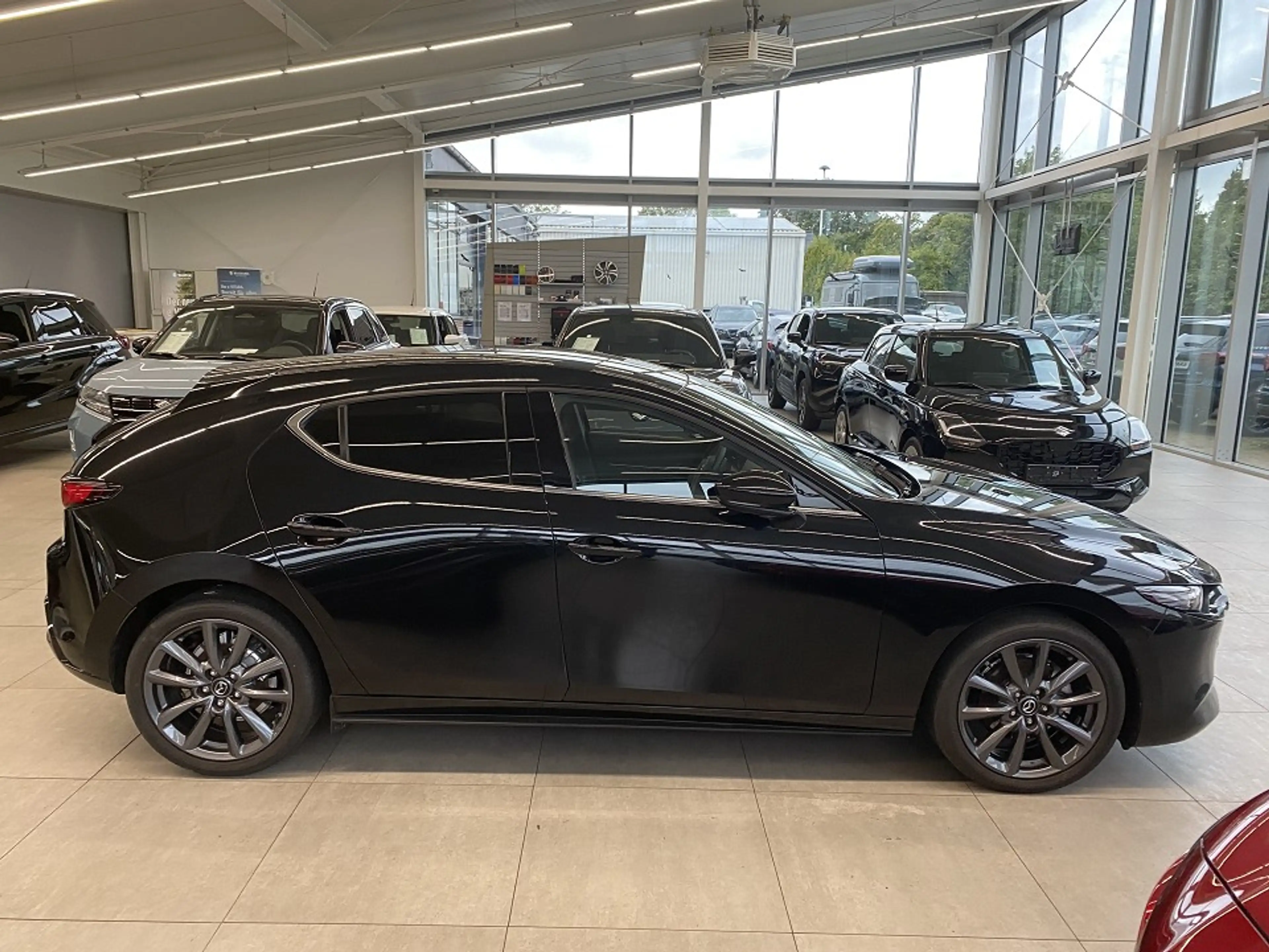 Mazda 3 2.0 Selection BOSE NAVI MATRIX 360* — photo 8