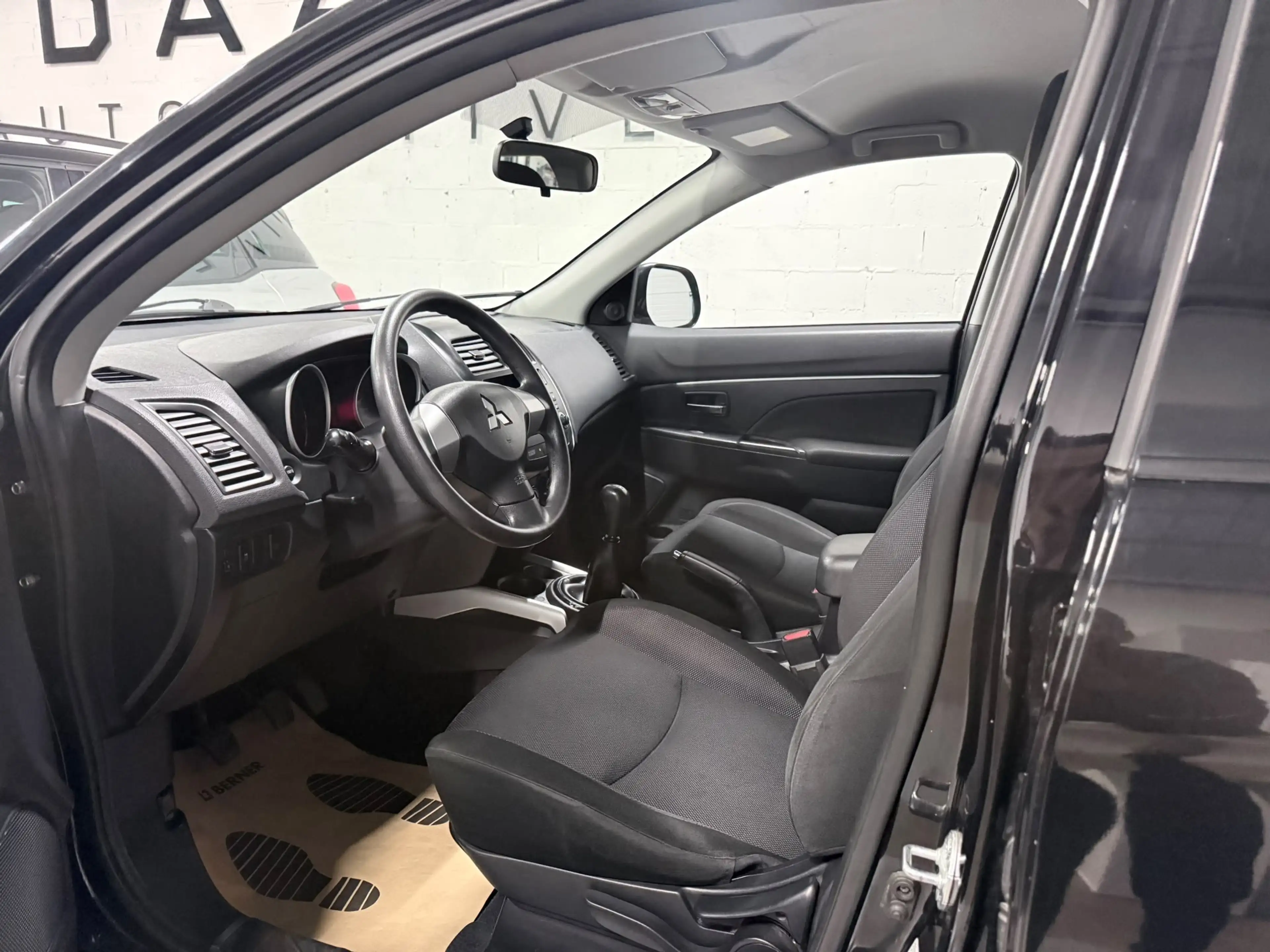 Mitsubishi ASX ASX 1.6i 2WD Intense — photo 9