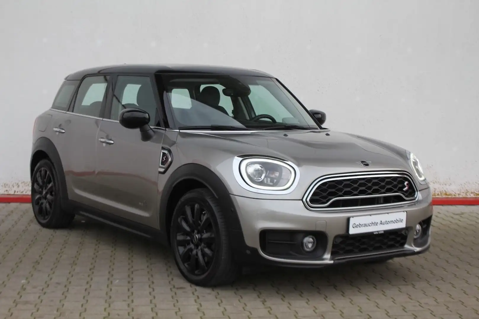 MINI Cooper S Countryman S ALL4 ( 12.811 € NETTO ) Silber - 1