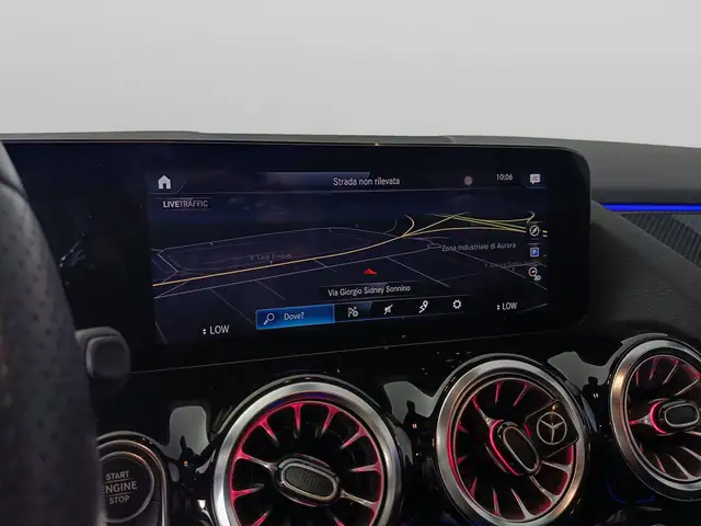 Mercedes-Benz Gla view 13