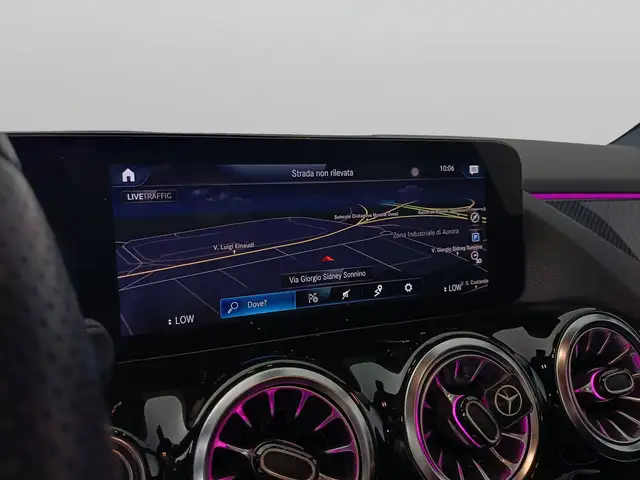 Mercedes-Benz Gla view 14