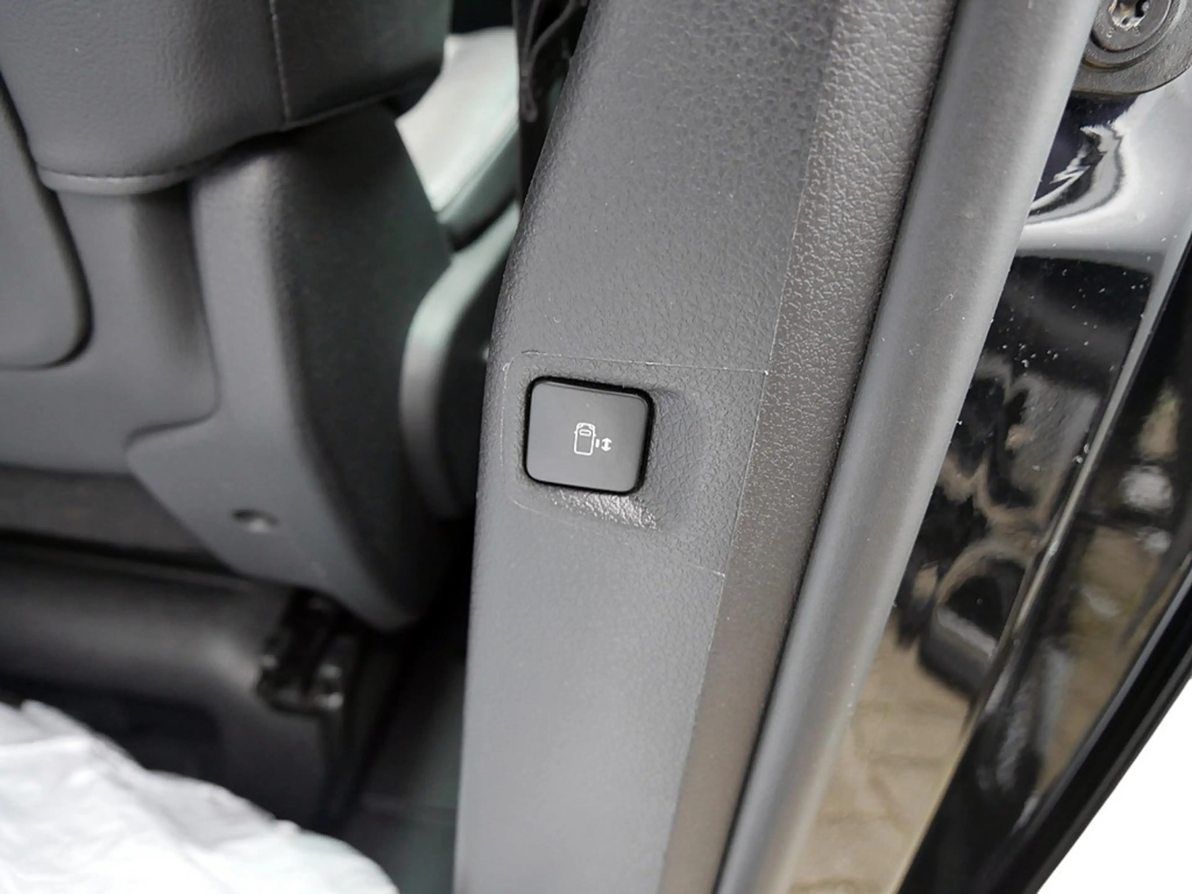 Opel Zafira Life Tourer L 2.0 D ACC HUD AKTIVSITZE — photo 10