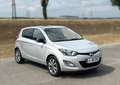 Hyundai i20 Silber - thumbnail 9