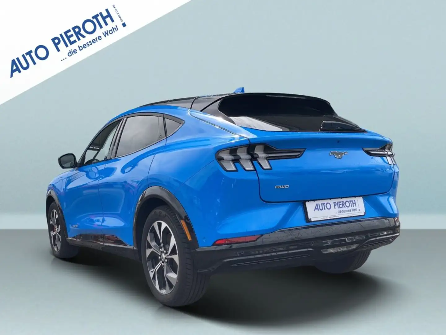 Ford Mustang Mach-E AWD Niebieski - 2