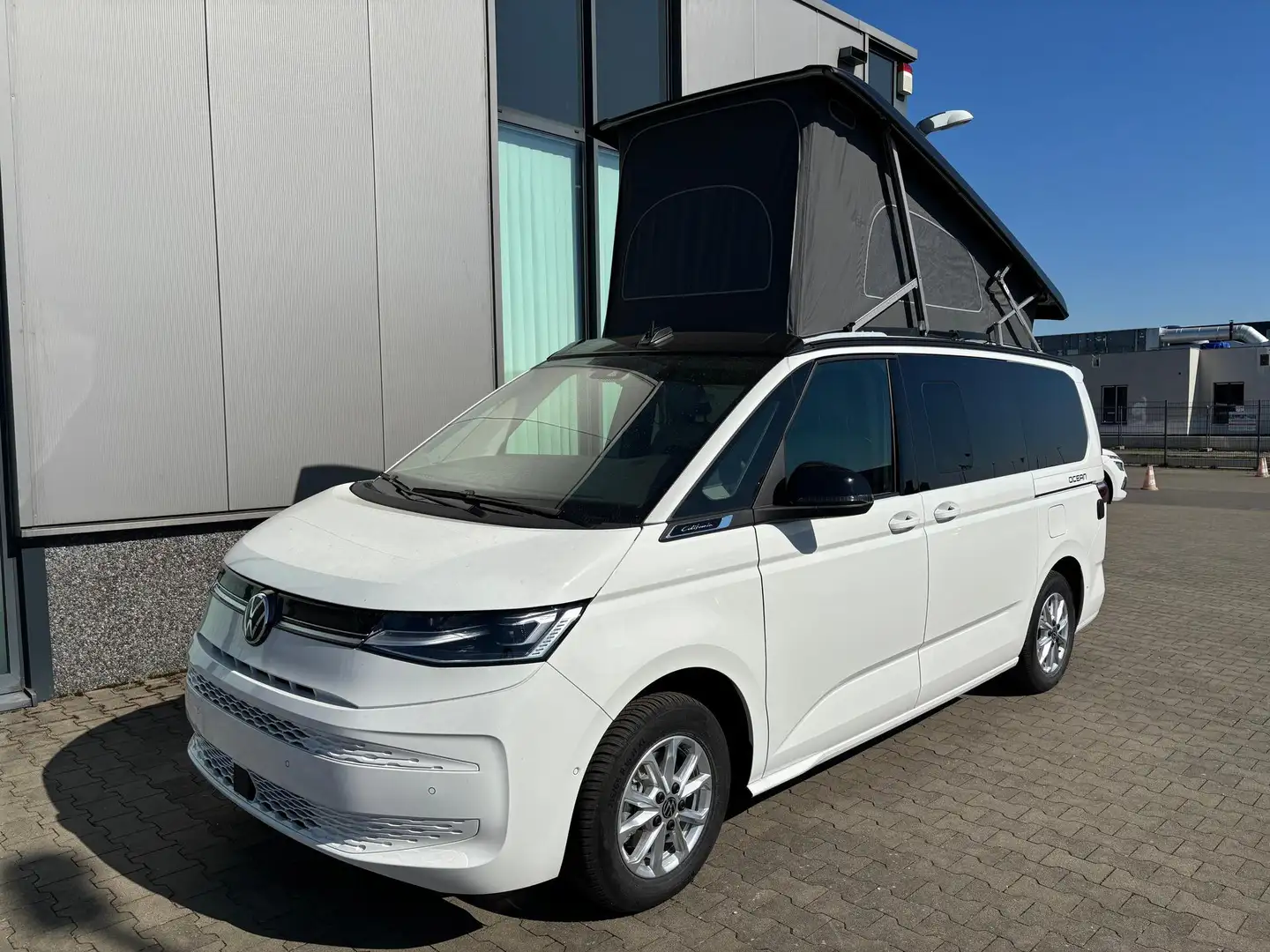 Volkswagen T7 California Ocean 2.0 TSI 204PS DSG (AUTOMATIK), 17" Alu, E... - 2