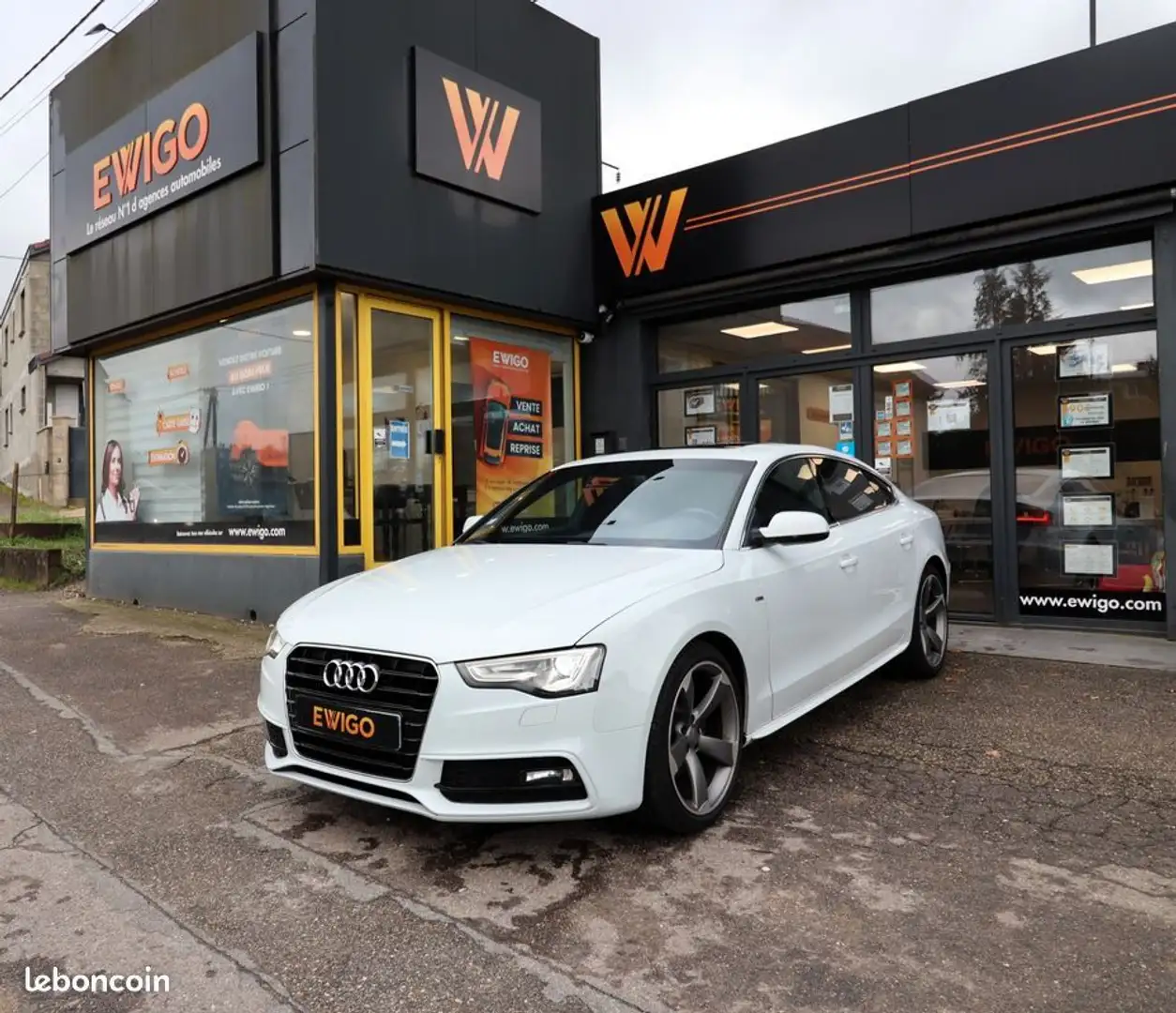 Audi A5 2.0 tdi 150 ch s-line + toit ouvrant attelage Blanc - 1