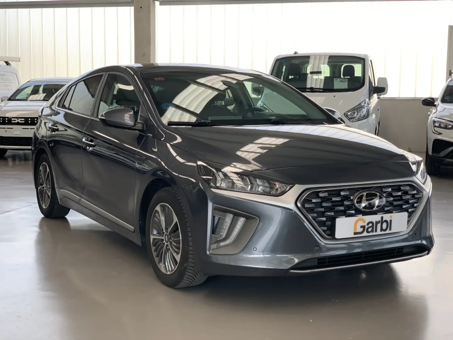 Hyundai IONIQ PHEV 1.6 GDI Style Gris - 1