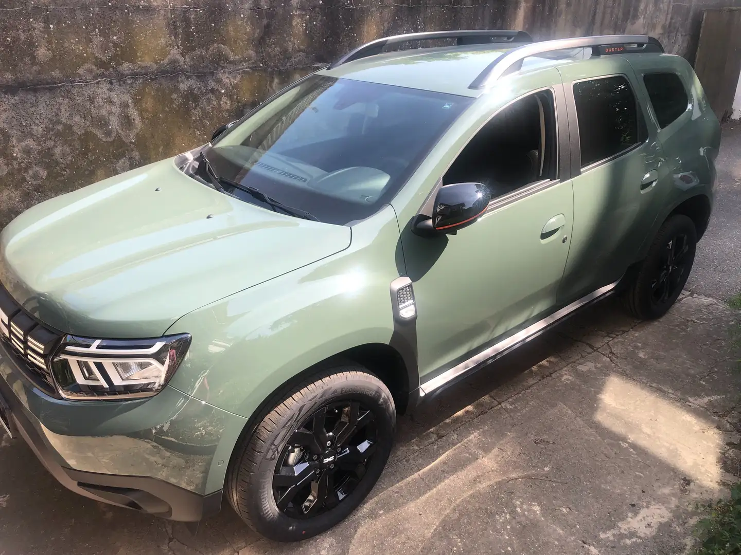 Dacia Duster EXTREME TCE 150 4X4 Groen - 2