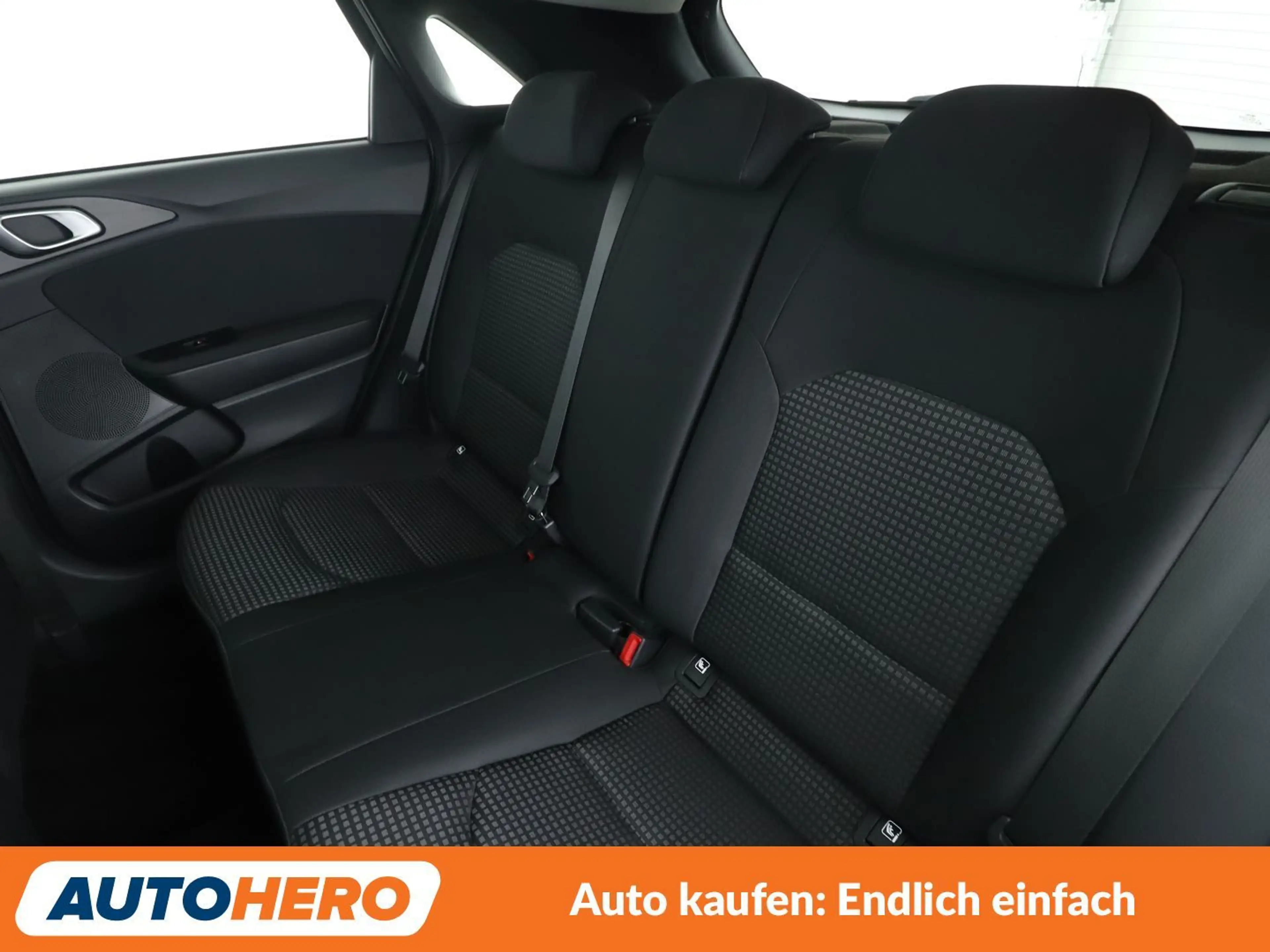Kia Ceed / cee'd 1.4 Edition 7 Limited *NAVI*TEMPO*CAM*PDC*SHZ*ALU* — photo 14