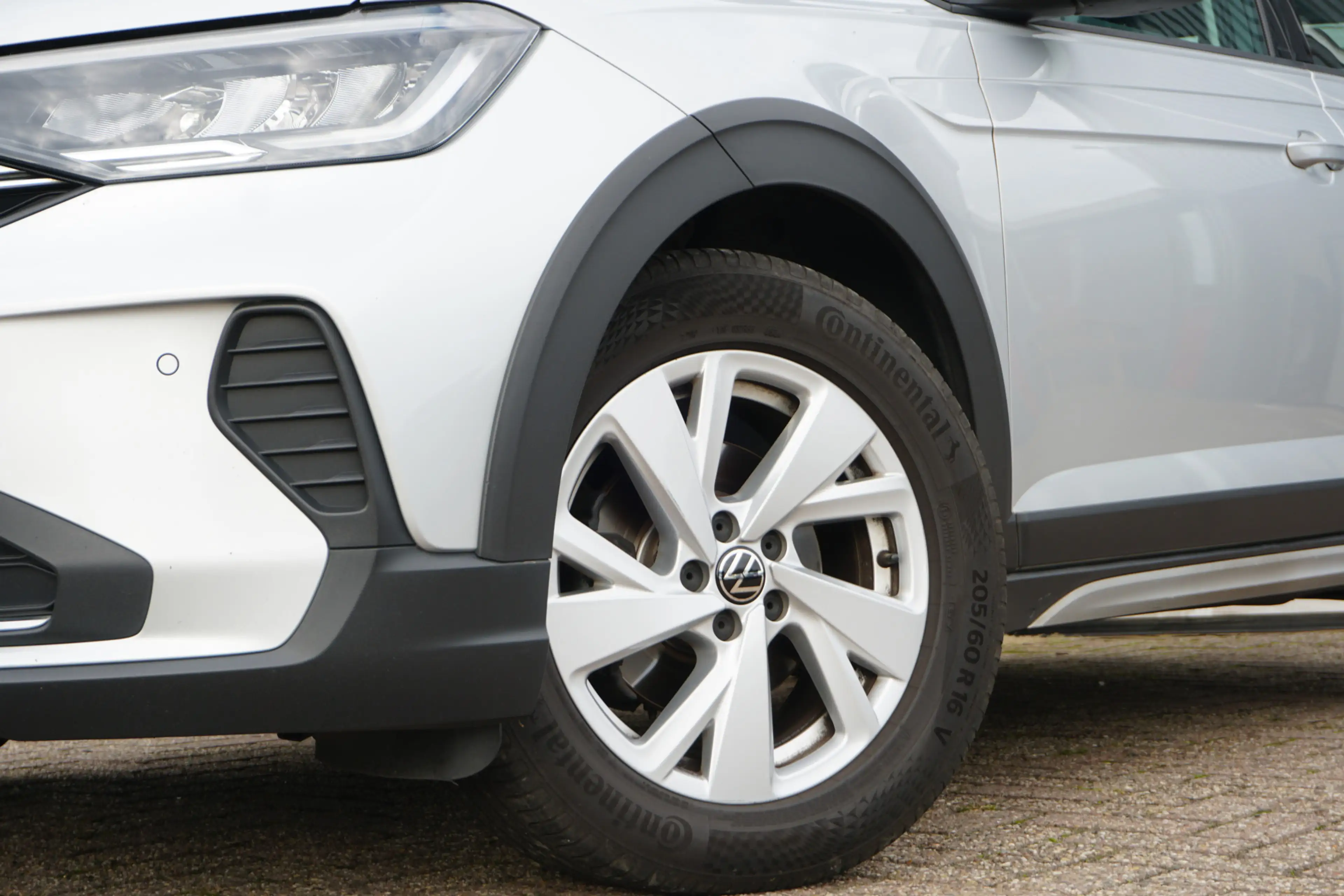 Volkswagen Taigo 1.0 TSI Life | CLIMATE | STOELVERW. | CARPLAY / NA — photo 9