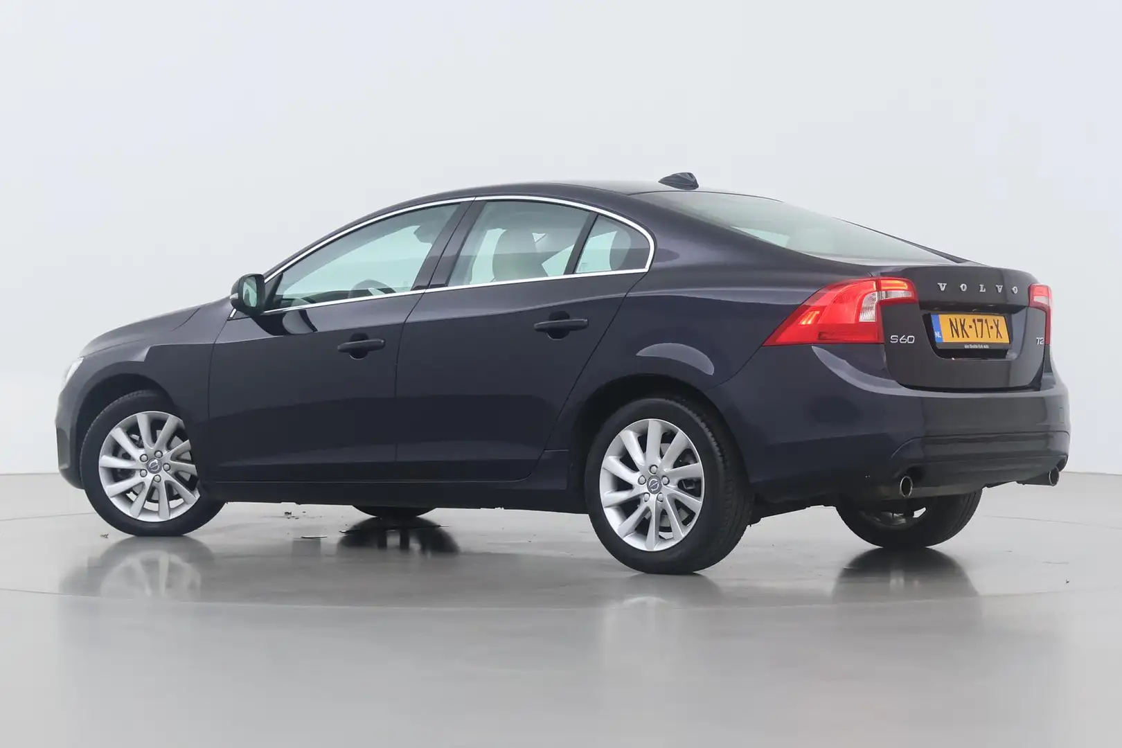 Volvo S60 T2 Nordic+ | 59dkm! | Automaat | Vol-Leder | Stoel Kék - 2