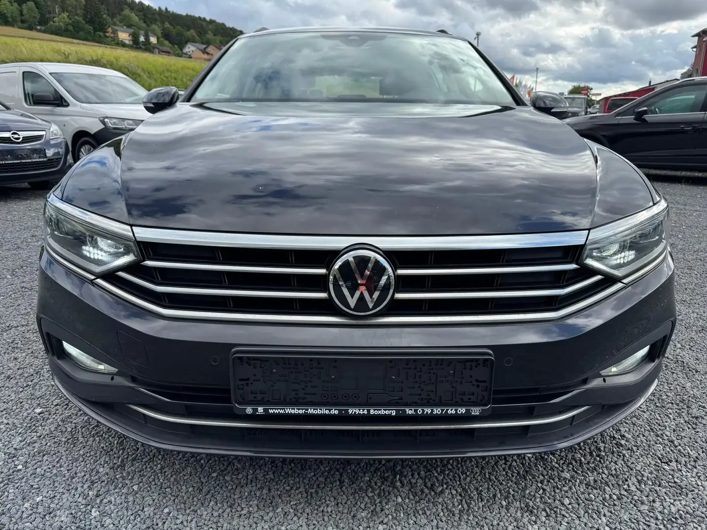 Volkswagen Passat Variant 2.0 TDI *DSG*BUSINESS*PDCHI+VO+KA Zwart - 2