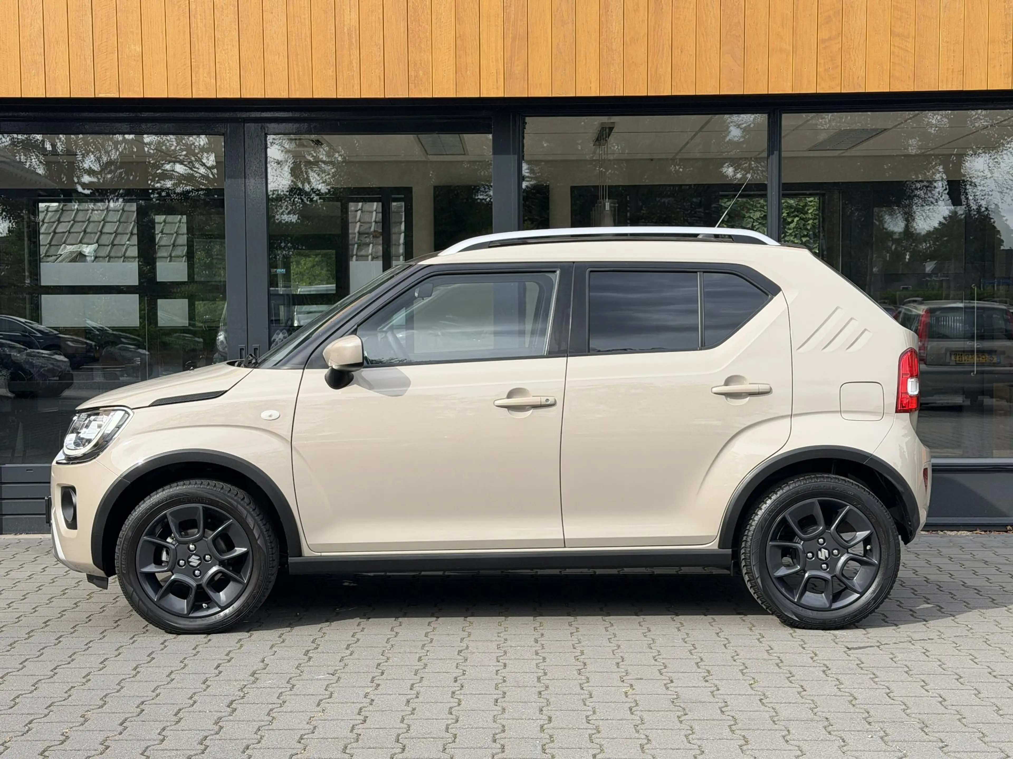 Suzuki Ignis 1.2 Smart Hybrid Select Camera, Carplay Navigatie, — photo 9