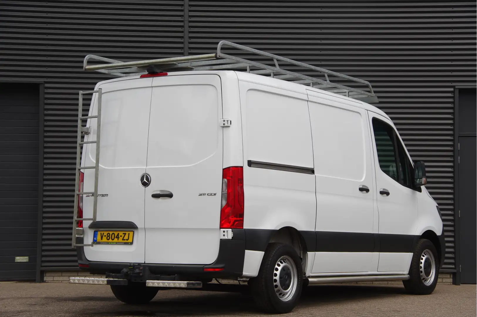 Mercedes-Benz Sprinter 211 2.2 CDI L1H1 AUT. TREKHAAK, IMPERIAAL, CAMERA, Wit - 2