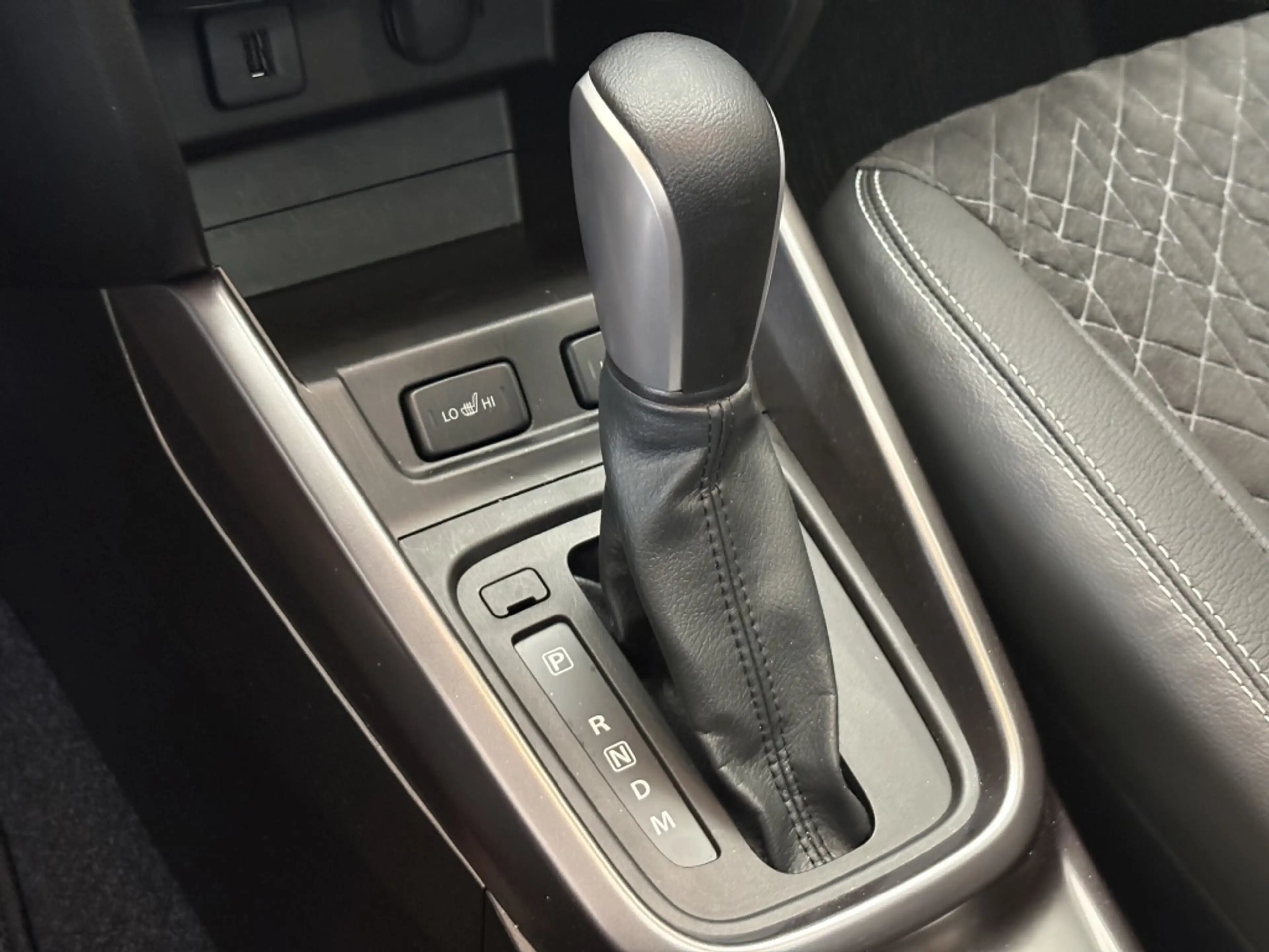 Suzuki Vitara 1.4 Boosterjet Style [ PANORAMADAK | APPLE CARPLAY — photo 18