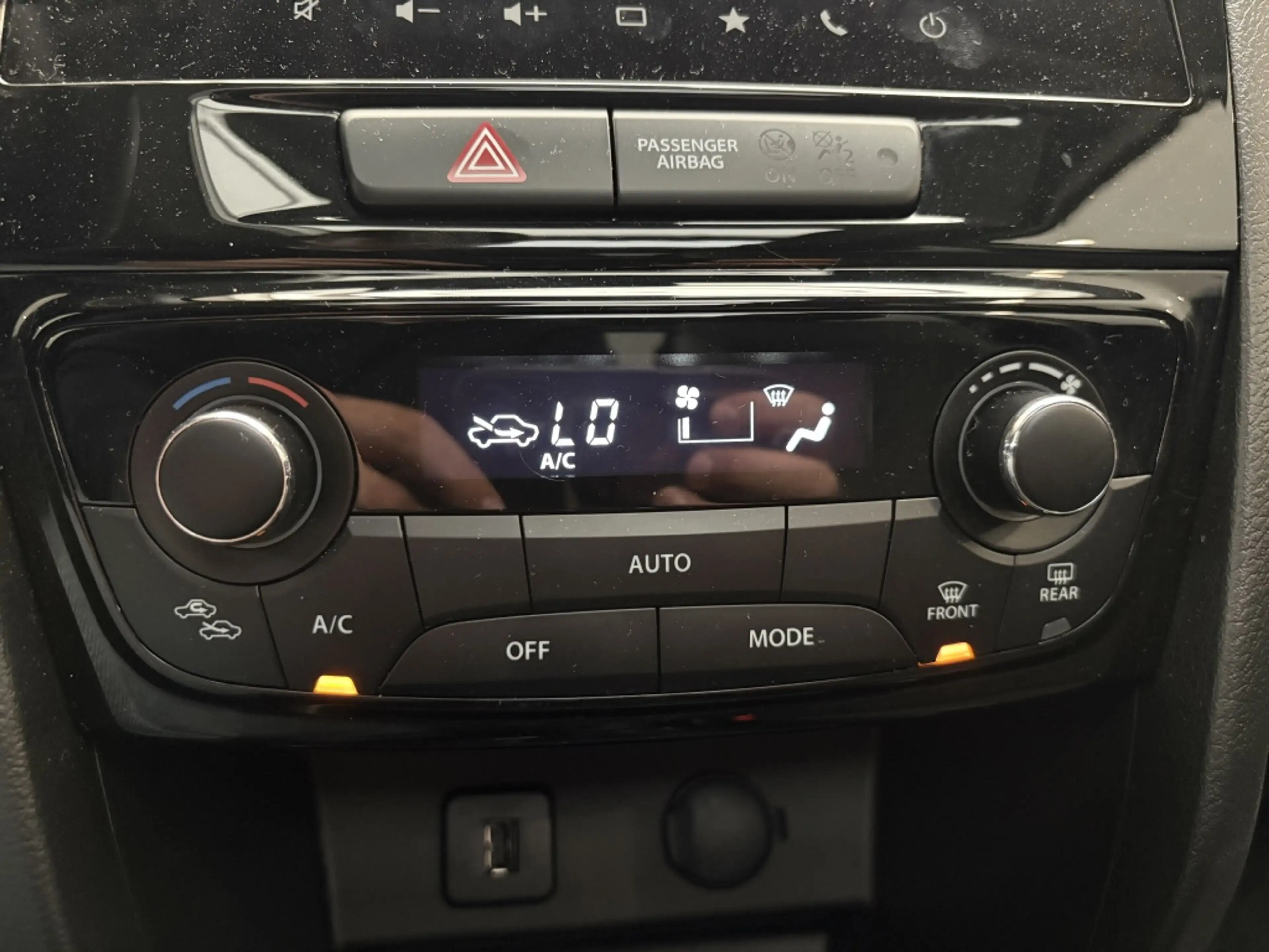 Suzuki Vitara 1.4 Boosterjet Style [ PANORAMADAK | APPLE CARPLAY — photo 17