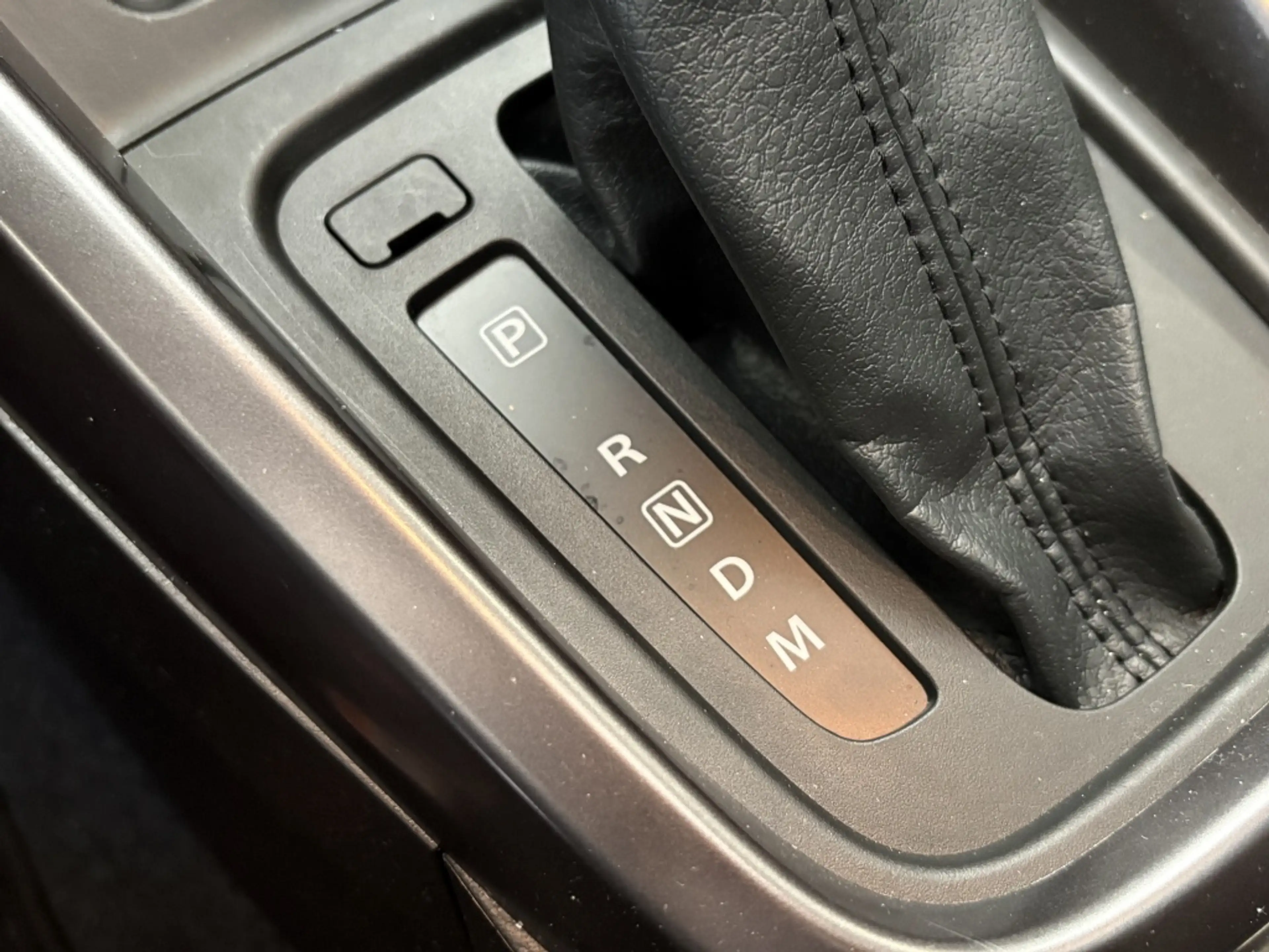 Suzuki Vitara 1.4 Boosterjet Style [ PANORAMADAK | APPLE CARPLAY — photo 19