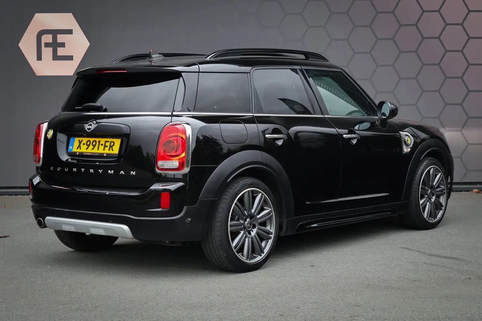 MINI Cooper SE Countryman Mini ALL4 | 2.0 | BOMVOL!! | ADAPTIVE CRUISE | HEA Noir - 2