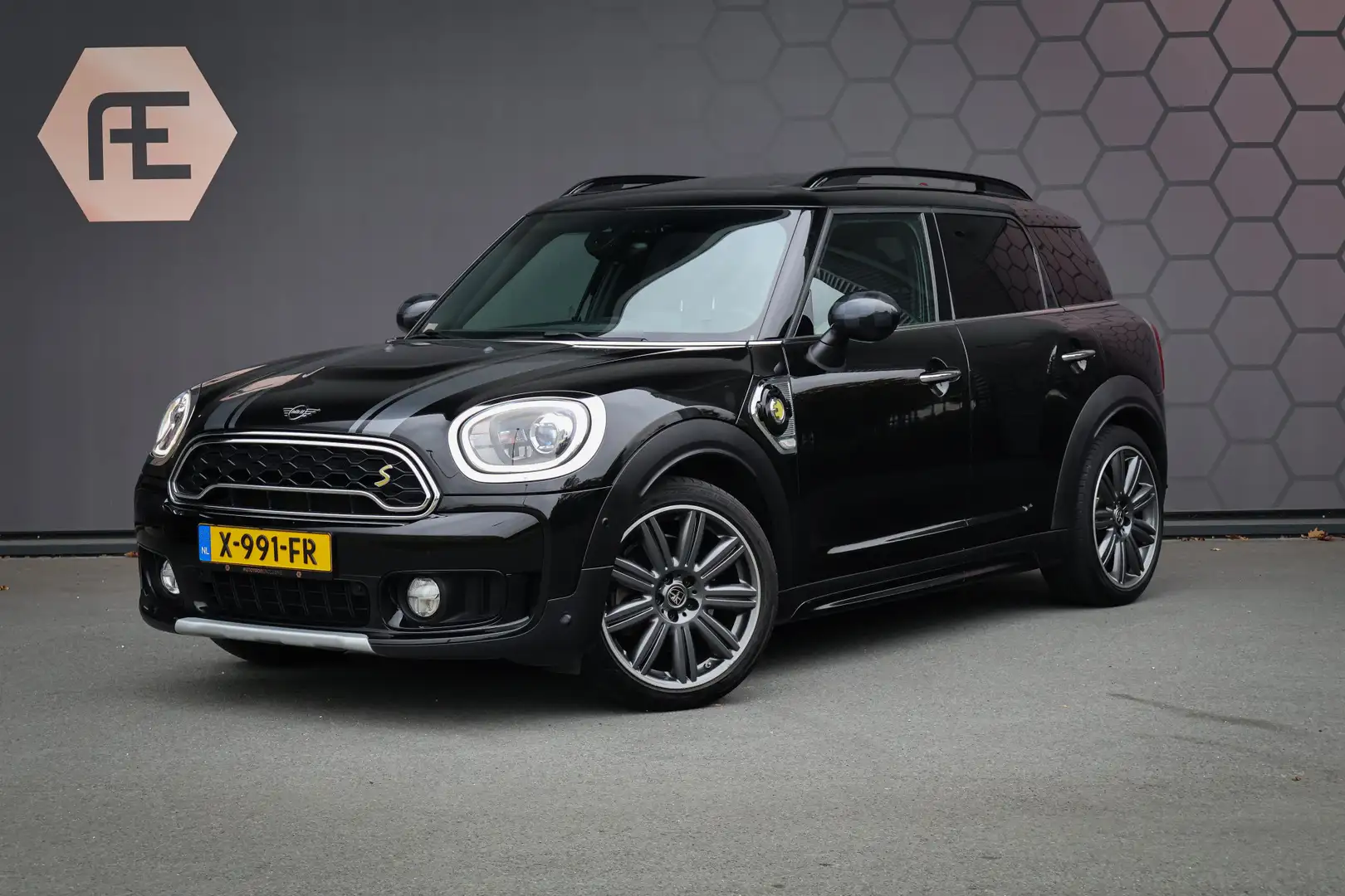 MINI Cooper SE Countryman Mini ALL4 | 2.0 | BOMVOL!! | ADAPTIVE CRUISE | HEA Noir - 1