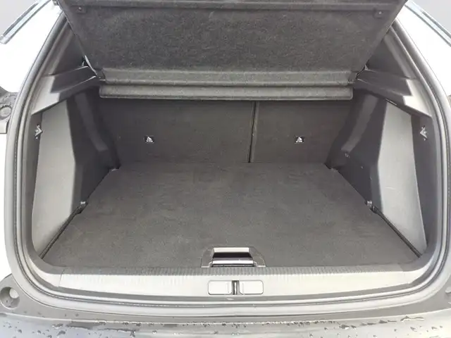 Peugeot 2008 view 7