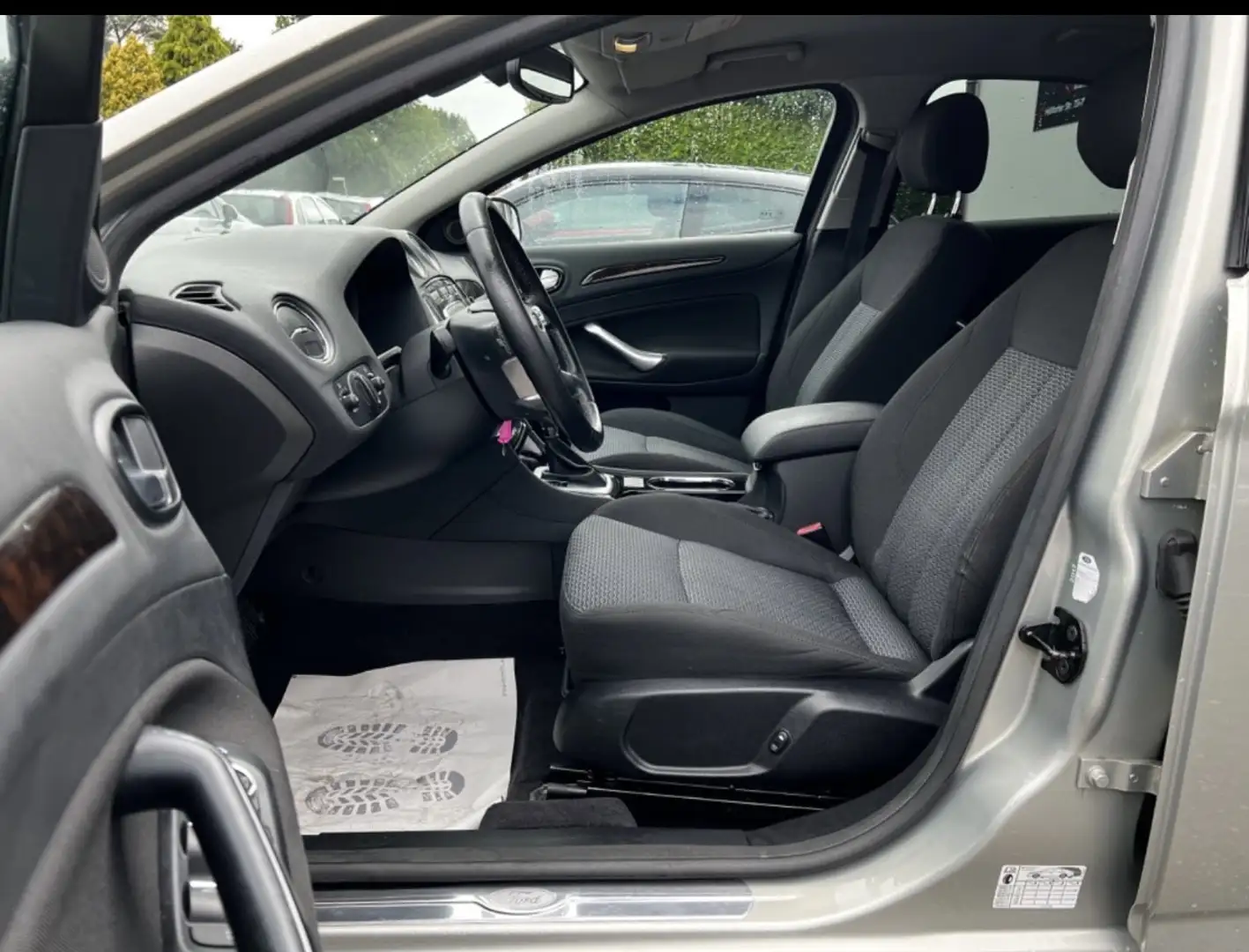 Ford Mondeo 2.0 TDCi Aut. Ghia - 2