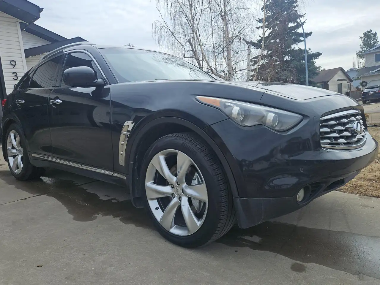 Infiniti FX снимка Infiniti FX