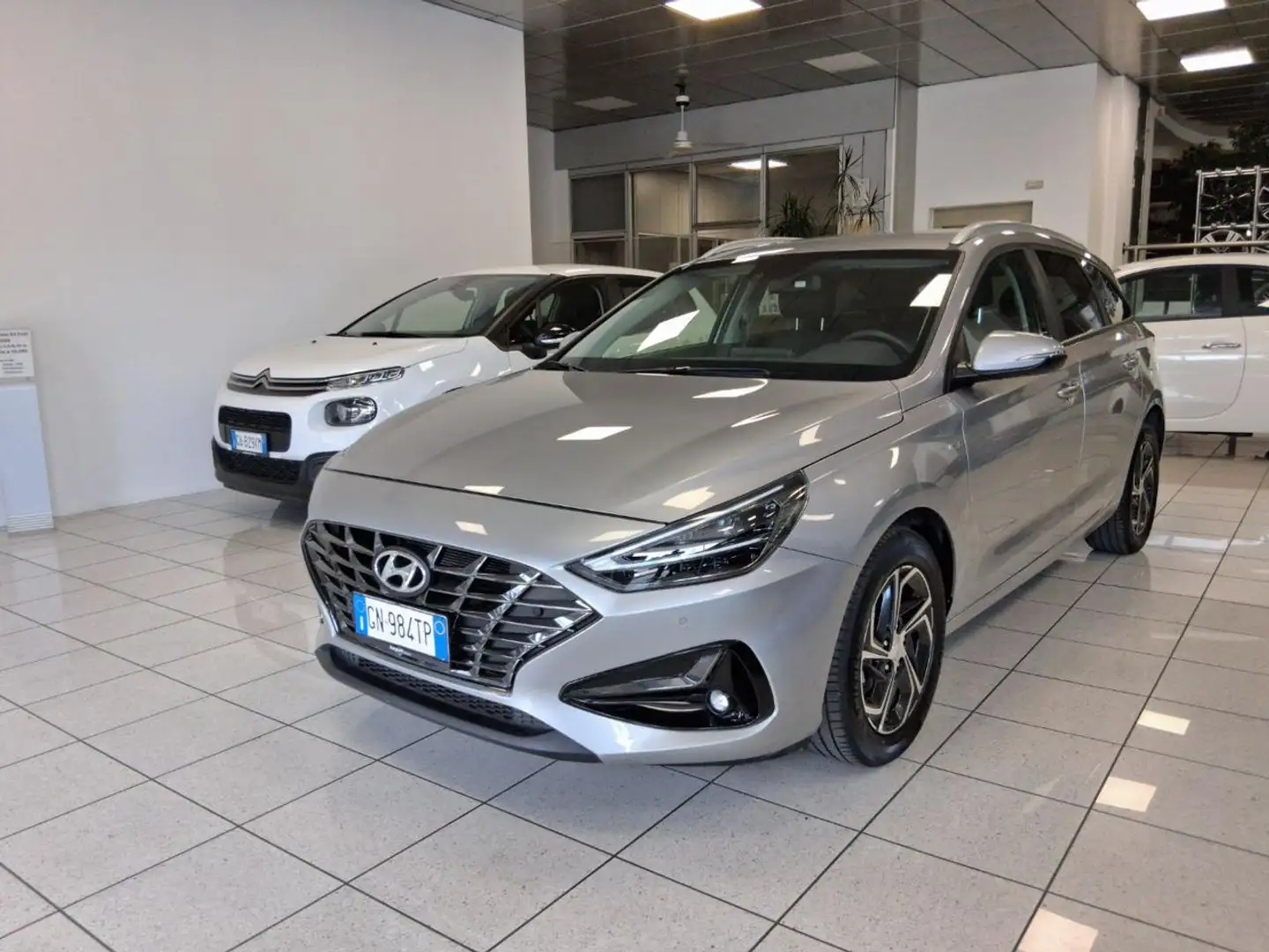 Hyundai i30 Wagon 1.0 T-GDI iMT 48V Prime Silber - 1