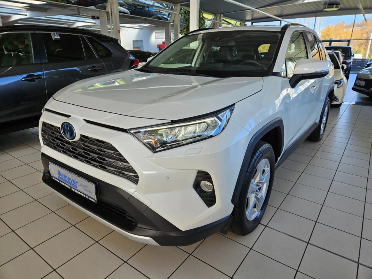 Toyota RAV 4 2.5 Hybrid Team DK Leder AHK elektr. Heckklappe Weiß - 1