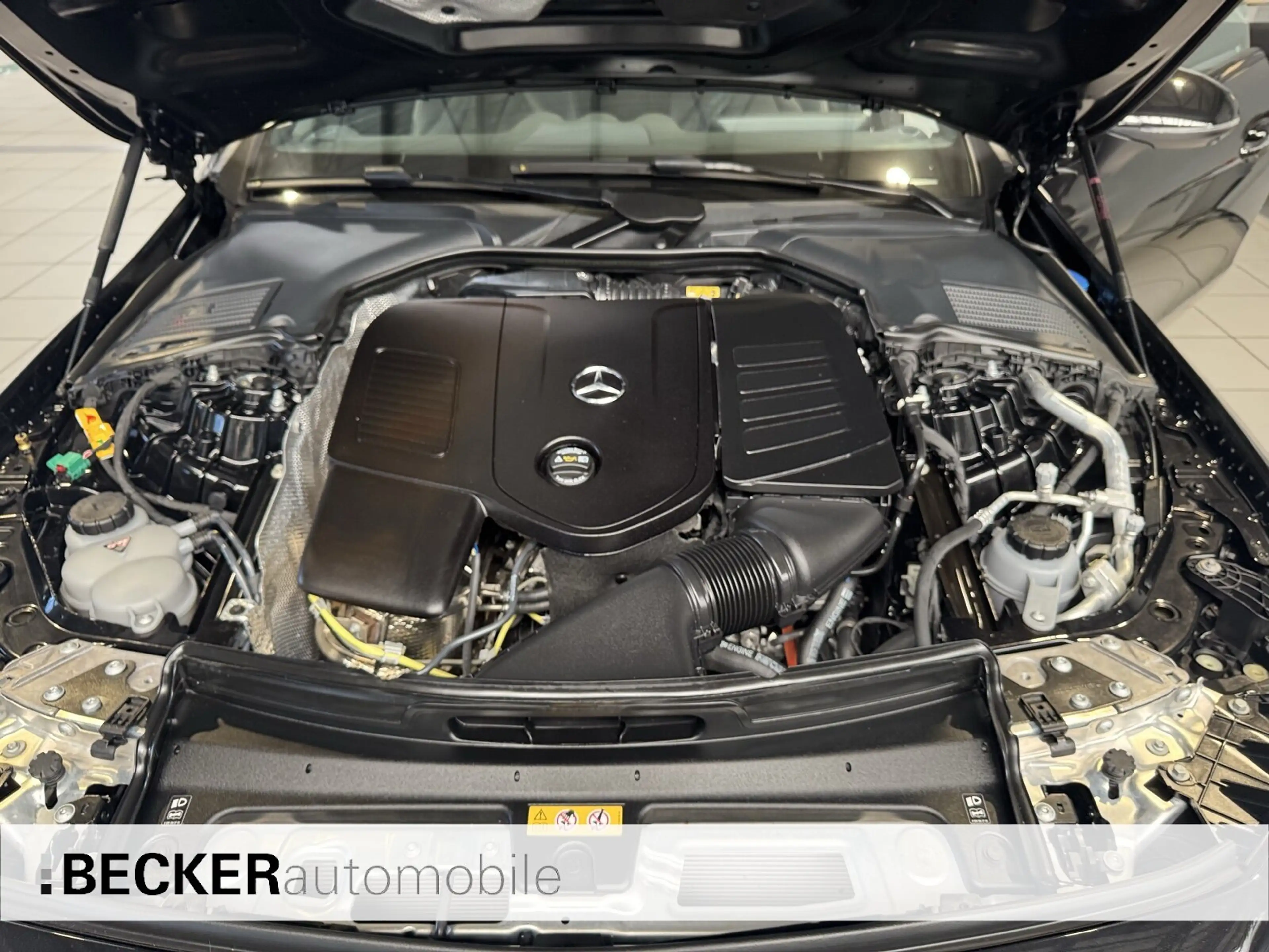 Mercedes-Benz CLE 300 CLE 300 e Coupé AMG PREMIUM BURMESTER NIGHT PANO — photo 14