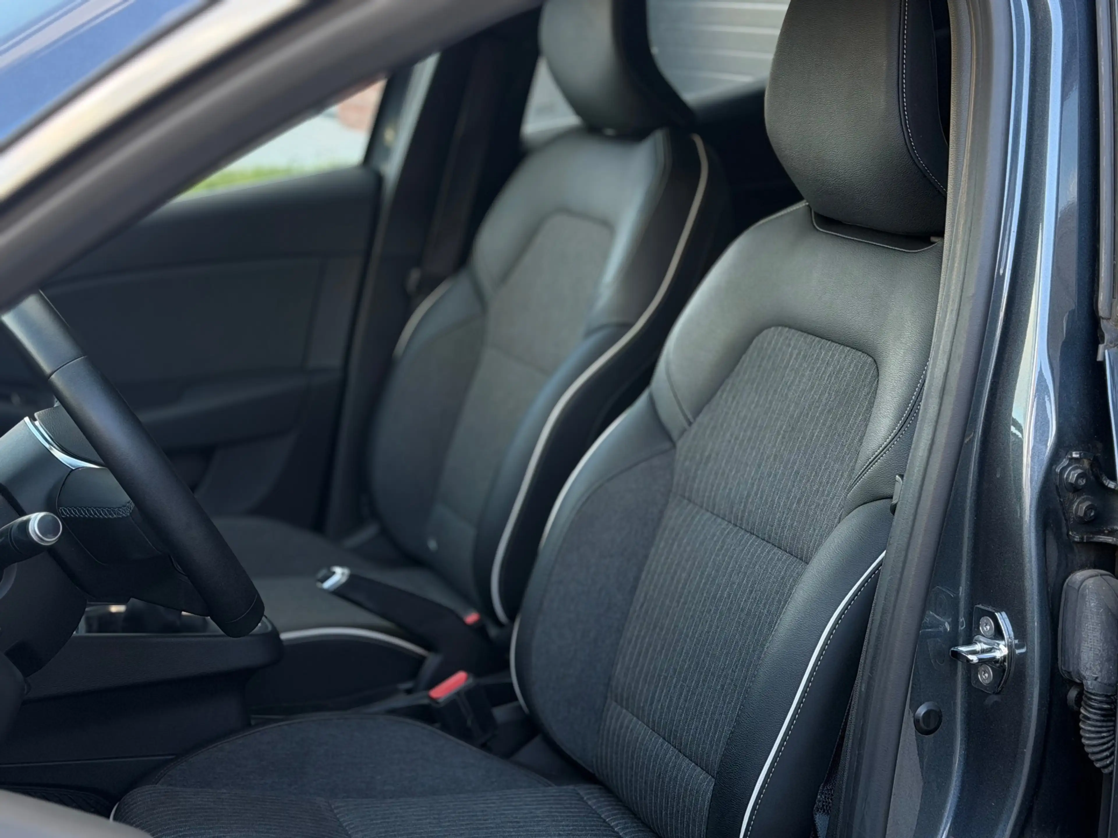 Renault Clio 1.0 TCe Intens | BTW | Dealerondh | 1e eig — photo 14
