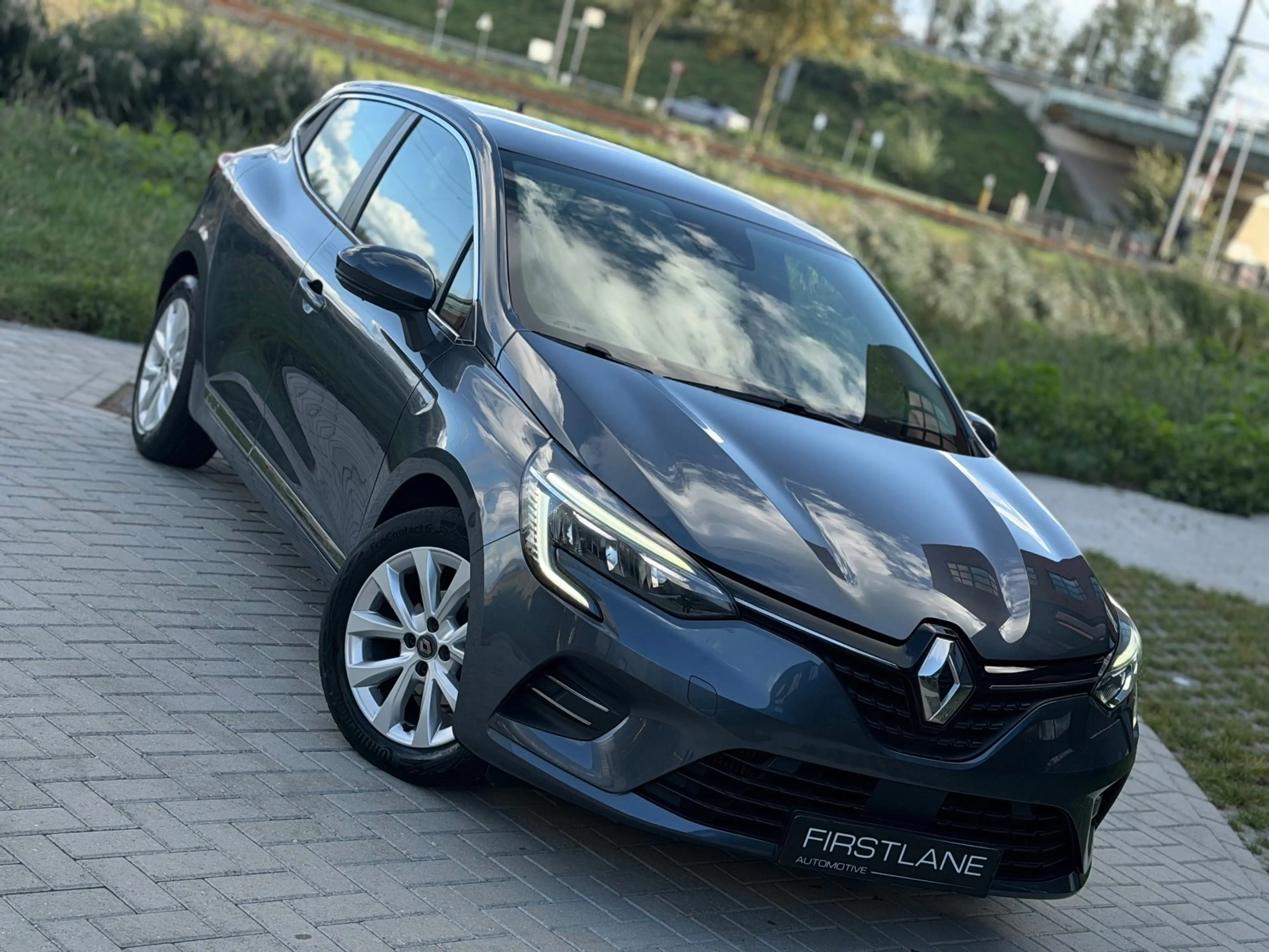 Renault Clio 1.0 TCe Intens | BTW | Dealerondh | 1e eig — photo 2