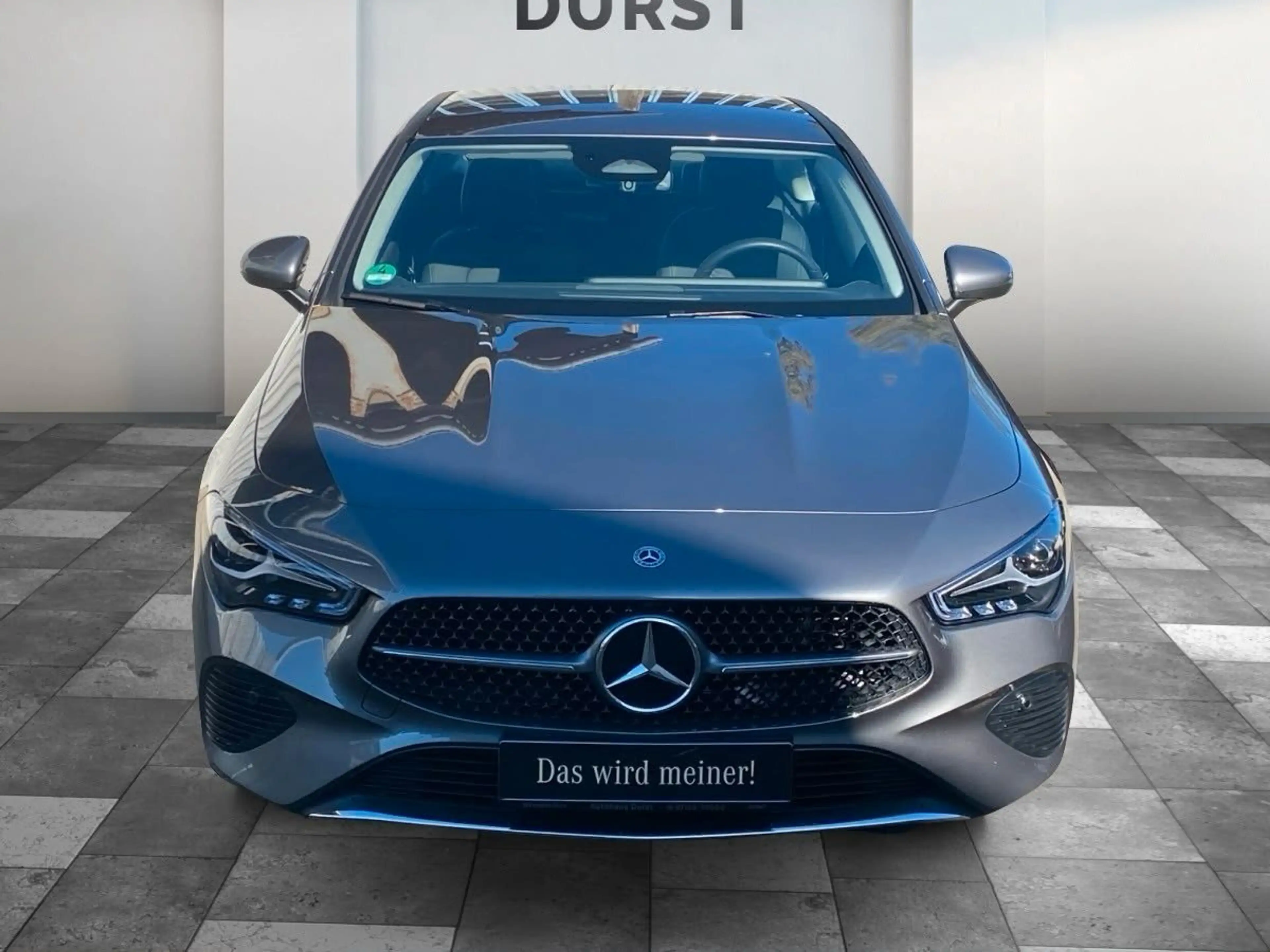 Mercedes-Benz CLA 180 d — photo 2