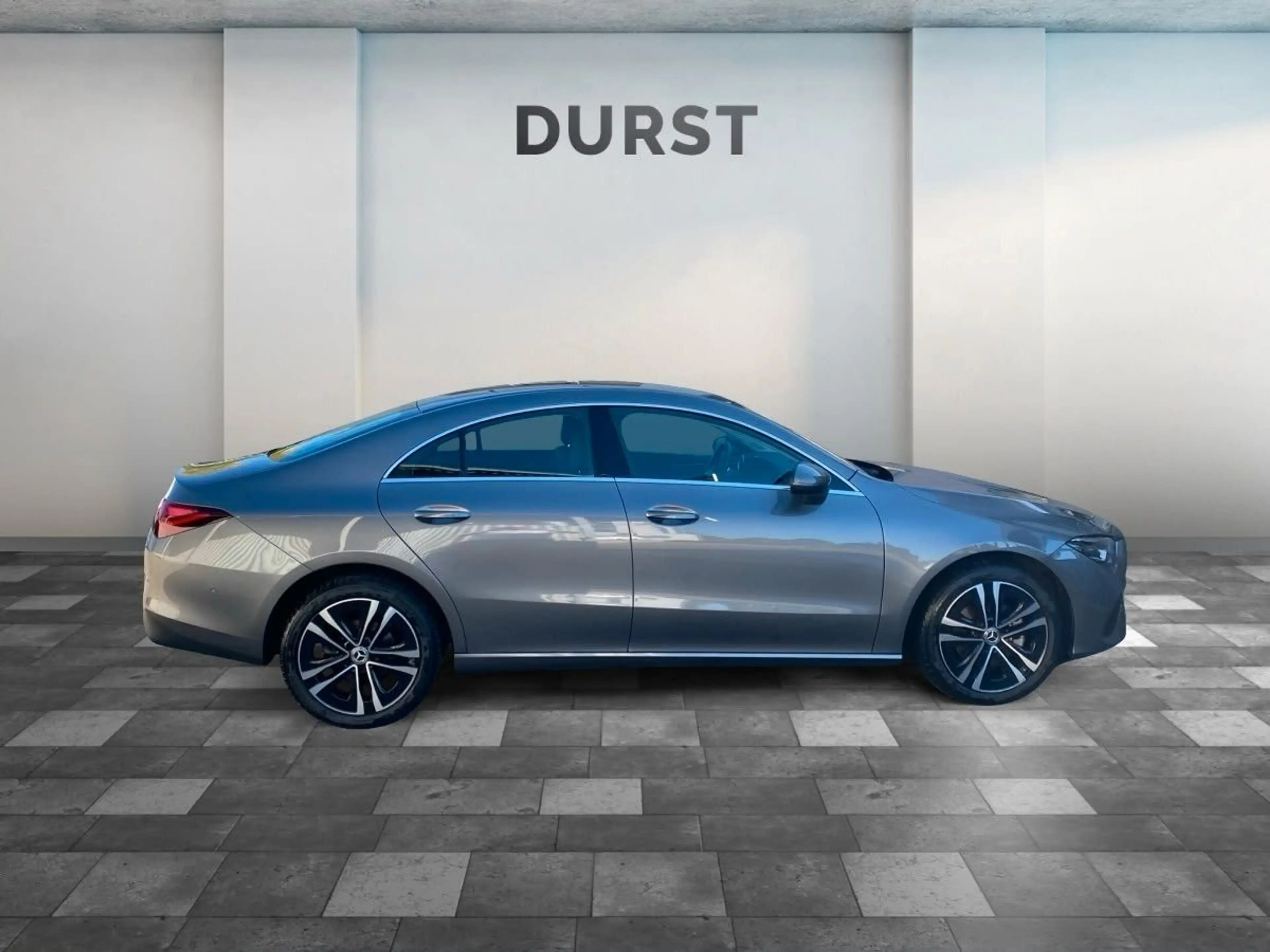 Mercedes-Benz CLA 180 d — photo 7
